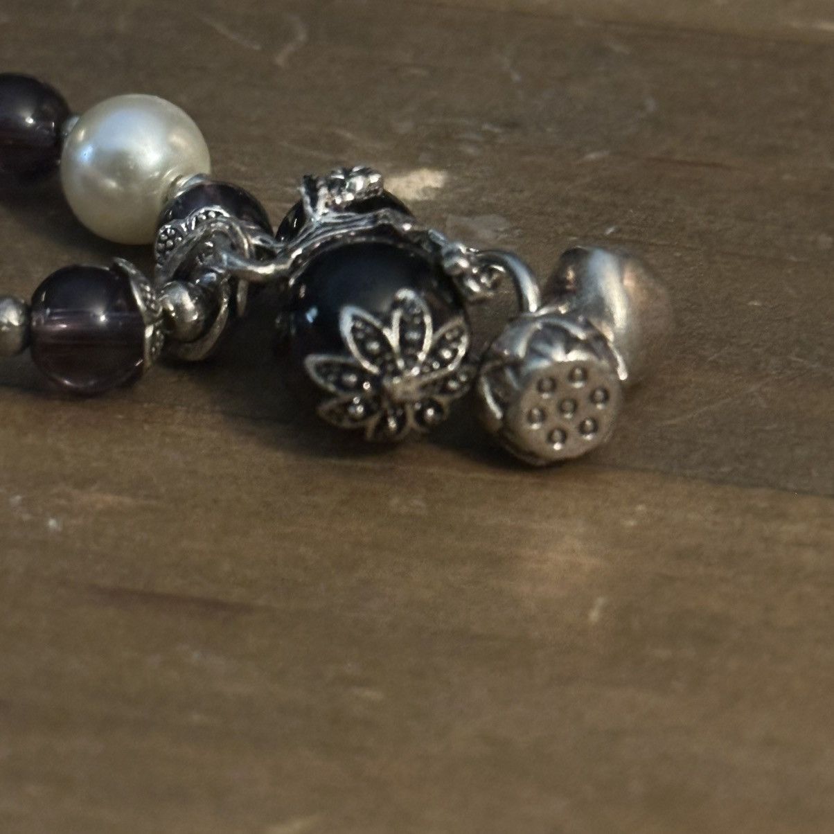Vintage Vintage purple glass bead and pearl bird pendant necklace Size ONE SIZE - 3 Thumbnail