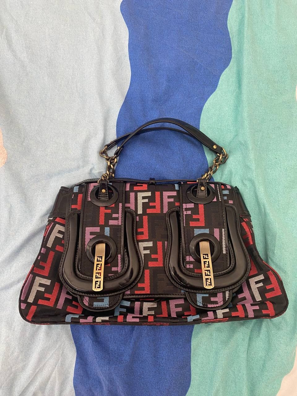 Luxury Fendi Baguette Limited Shoulder Bag in Black, Women's