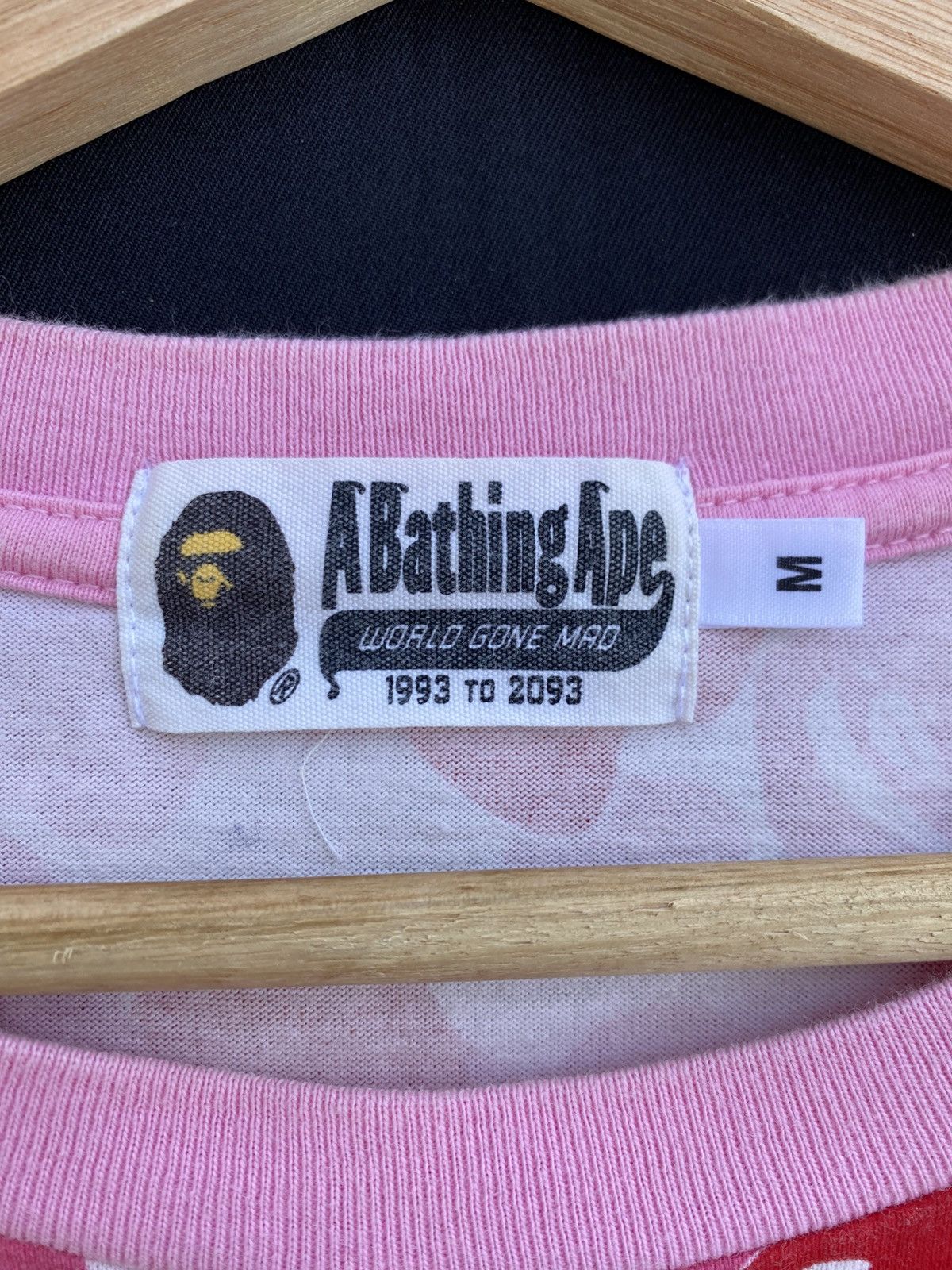 Bape Rare BAPE ABC camo pink ape head logo T-shirt A Bathing Ape Size US M / EU 48-50 / 2 - 11 Thumbnail