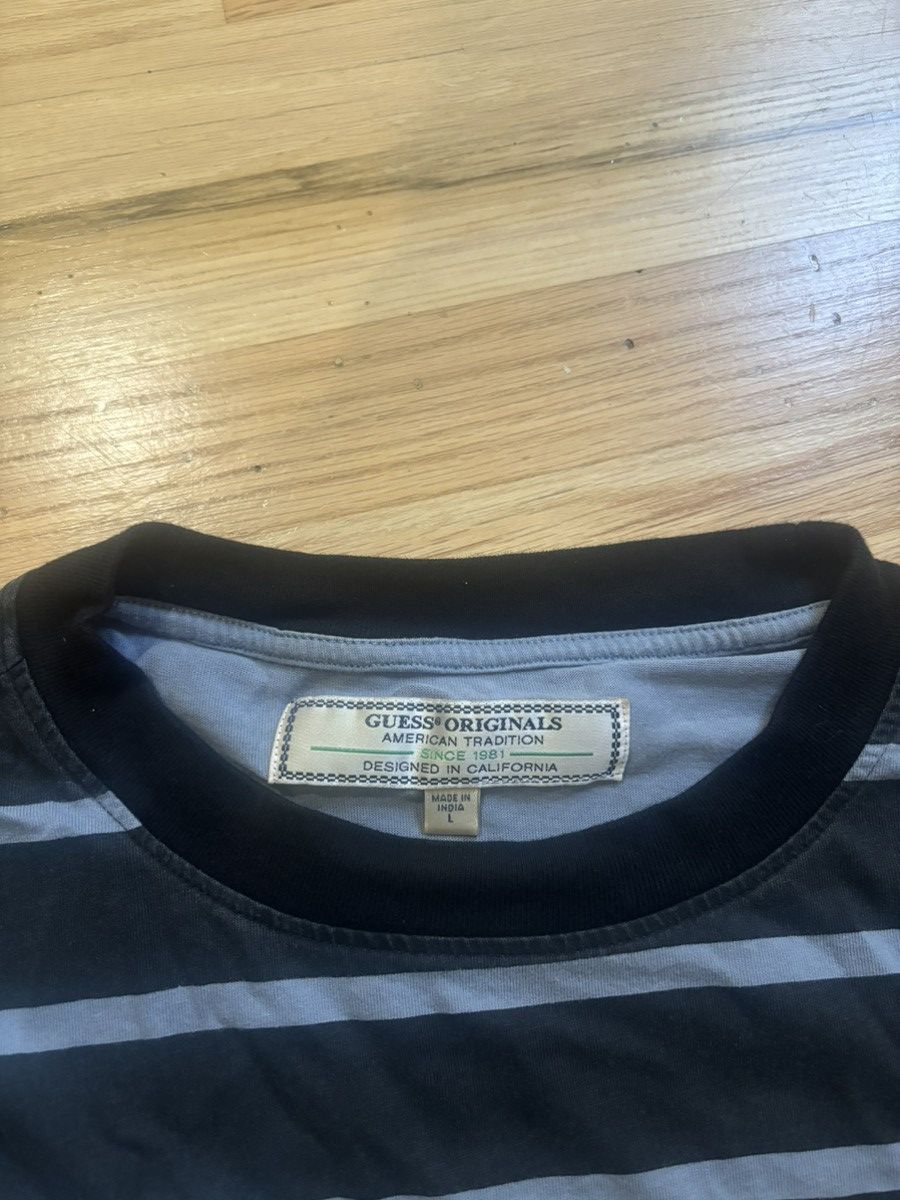 Guess Guess T- Shirt Size US L / EU 52-54 / 3 - 3 Thumbnail