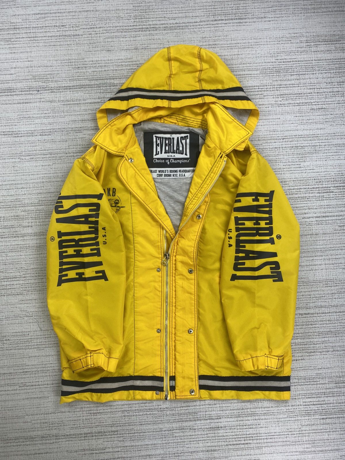 Vintage EVERLAST Big Spellout Yellow Jacket