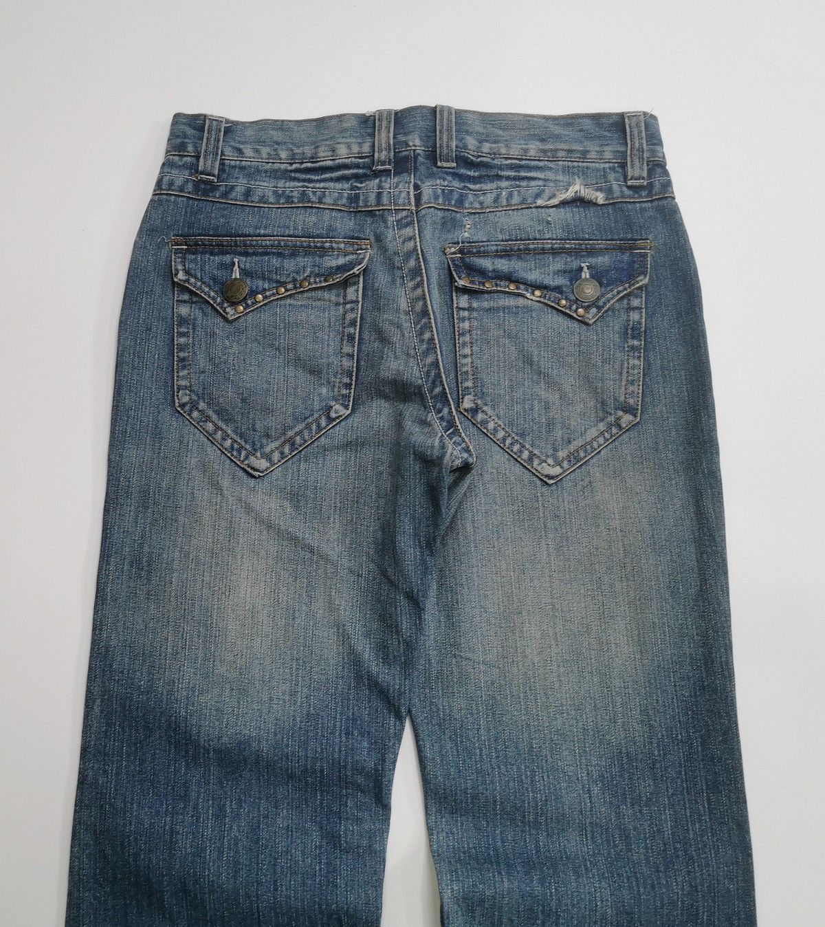 Japanese Brand Unbrand Bootcut Twist Seam Denim Jeans Size US 32 / EU 48 - 6 Thumbnail
