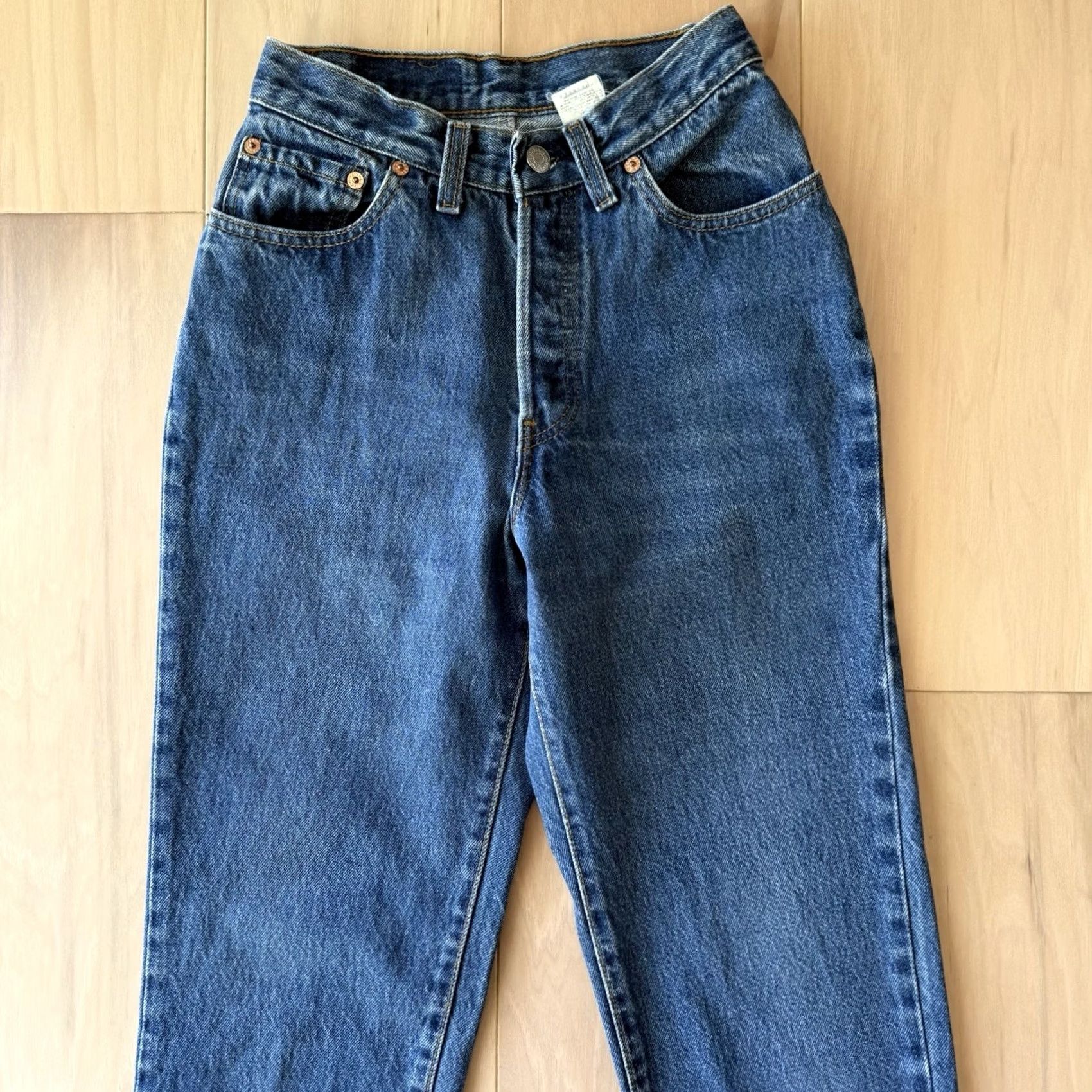 Levi's VINTAGE Levi's 501 Jeans 25 Blue Denim Made in USA Workwear Non Selvedge Mens Jeans 80s Size US 26 / EU 42 - 3 Thumbnail