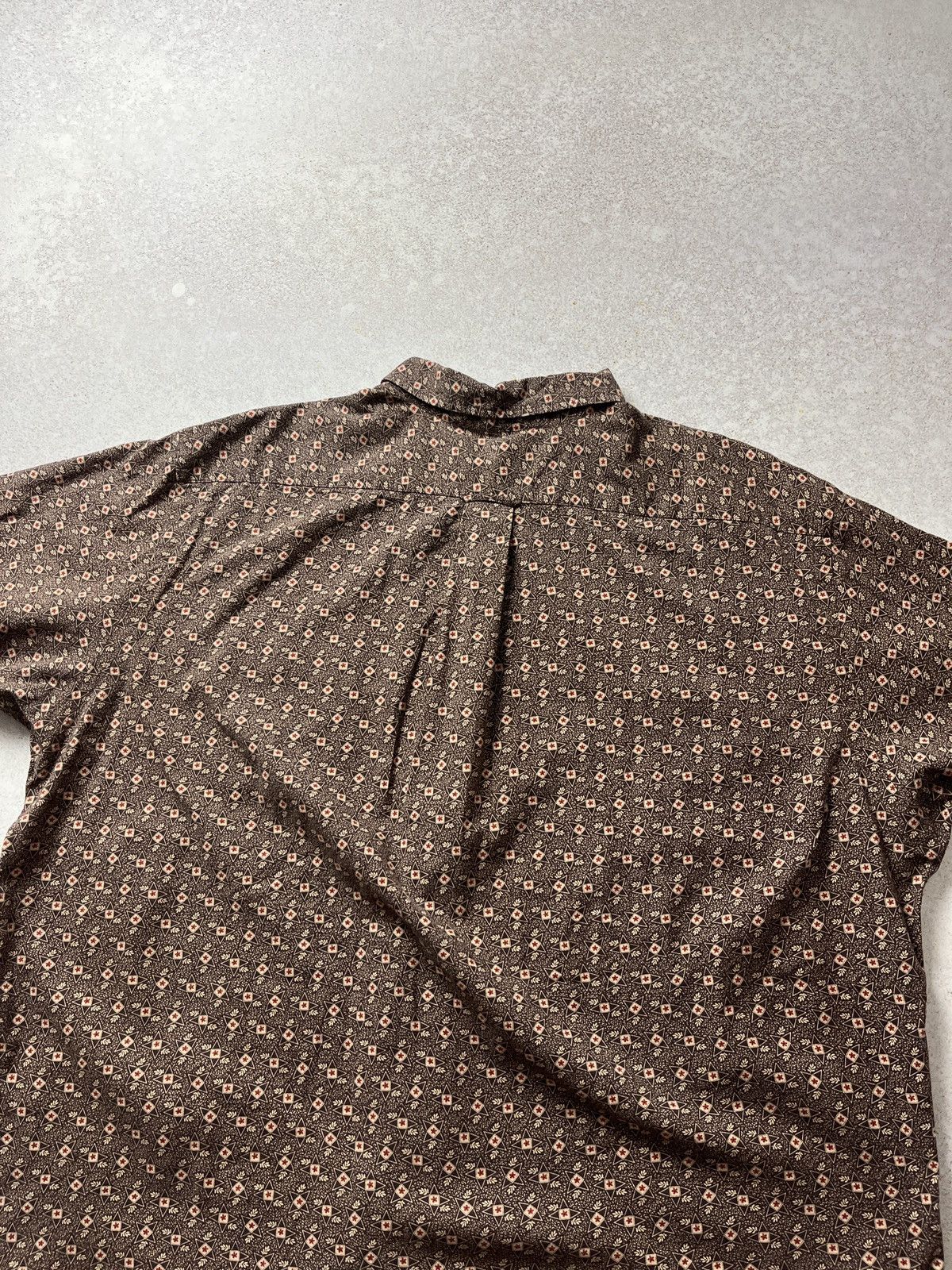 Polo Ralph Lauren Polo Ralph Lauren Caldwell Loop Camp Shirt Geometric Print Size US XL / EU 56 / 4 - 5 Thumbnail