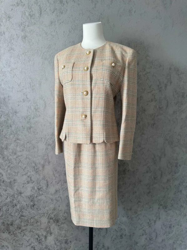 Burberry Burberry Color-Block Wool Blend Mid-Length Coat Size L / US 10 / IT 46 - 1 Thumbnail