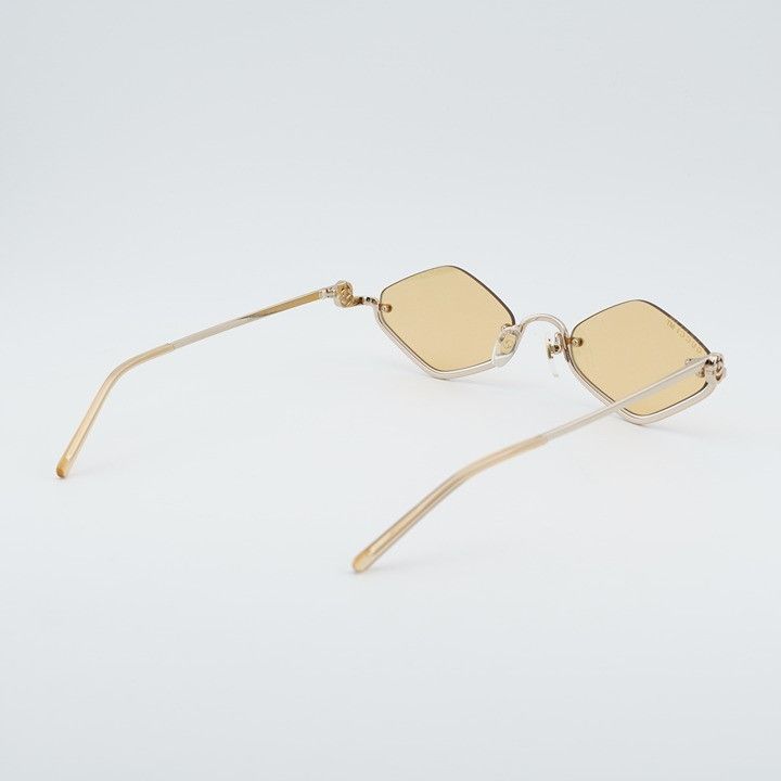 Gucci Gucci GG1604S 004 Sunglasses Gold Geometric Frame Size ONE SIZE - 4 Thumbnail