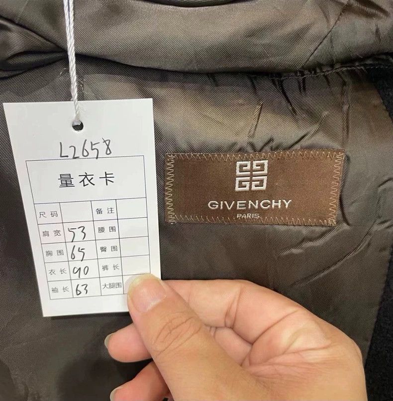 Givenchy Givenchy Givenchy Black Wool Coat for Men -2507 Size US M / EU 48-50 / 2 - 6 Thumbnail