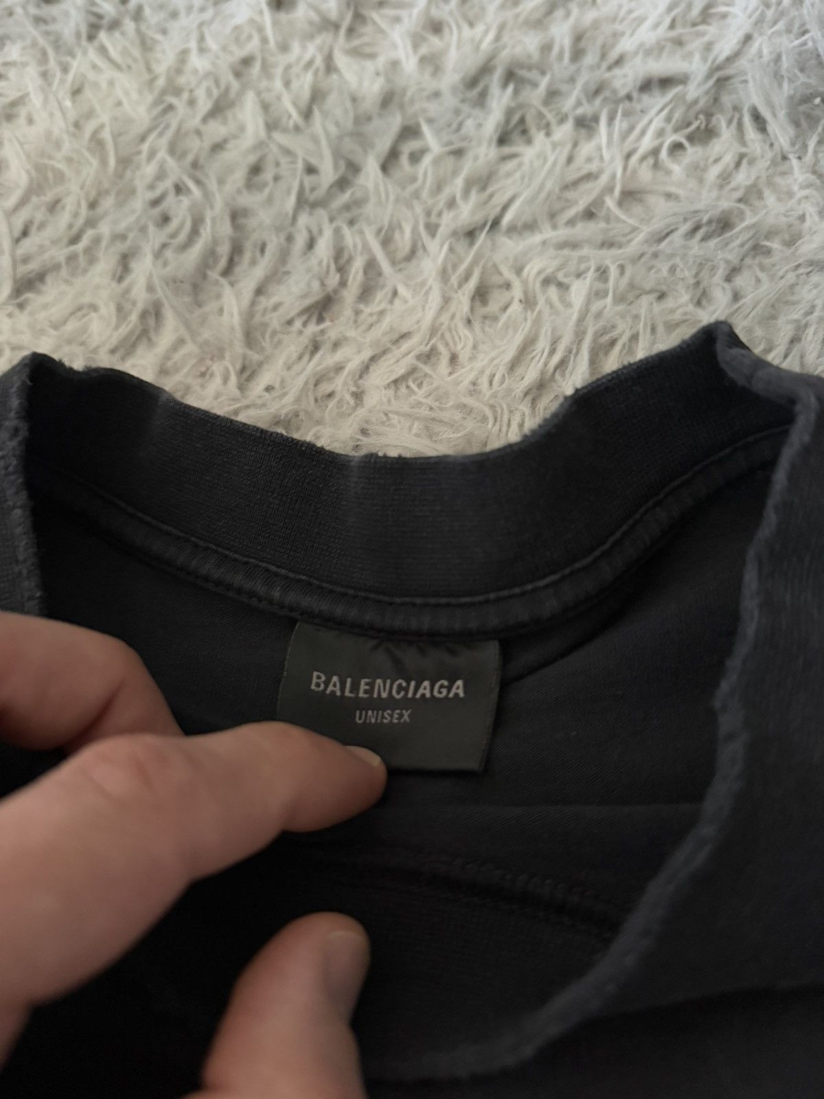 Balenciaga distressed shirt Size US XXL / EU 58 / 5 - 2 Thumbnail