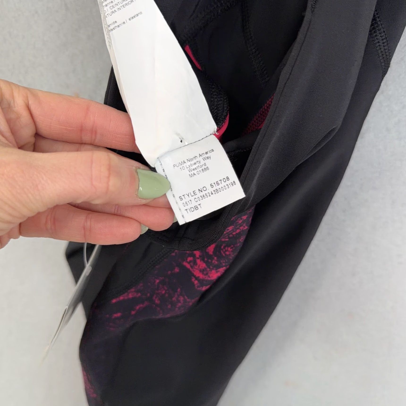 Puma PUMA Leggings Womens Small Black Explosive Tight High Rise Ankle Yoga Running Size 28" / US 6 / IT 42 - 6 Thumbnail
