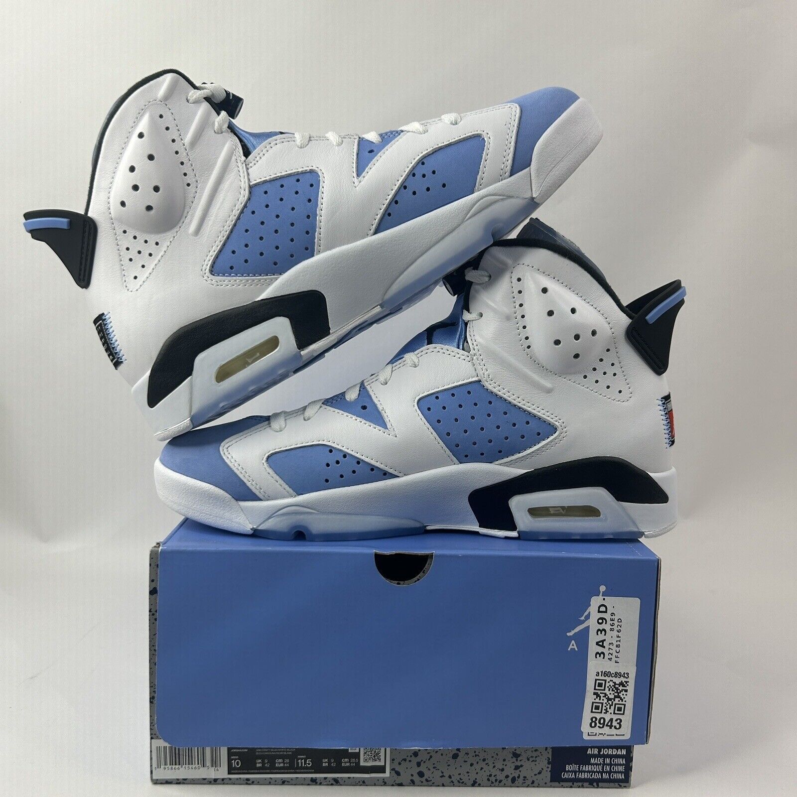 Nike Nike Air Jordan 6 Retro “UNC Home” 2024 Size US 10 / EU 43 - 3 Thumbnail