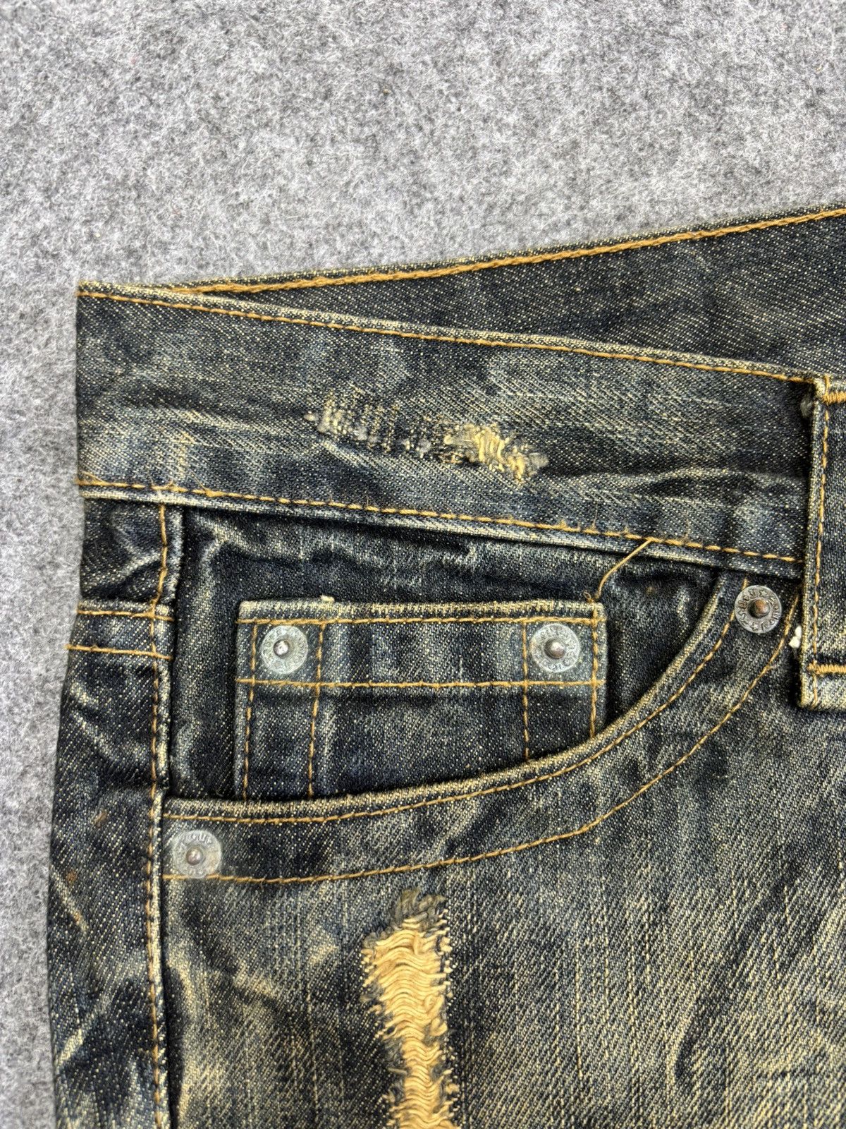 Seditionaries KUI Flare Rusty Mudwash Distressed Denim F869 Size US 32 / EU 48 - 7 Thumbnail