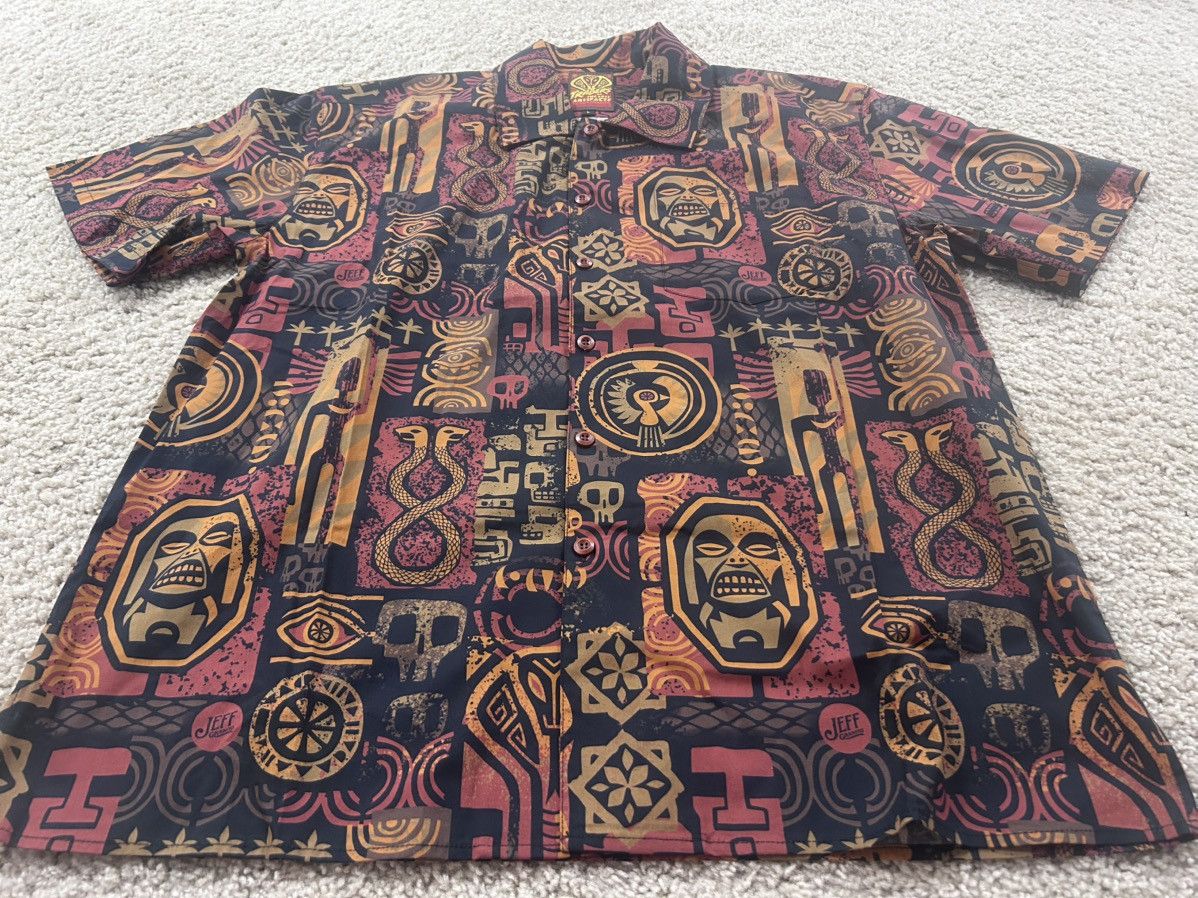 Disney Traders of the lost artifacts AOP Disney button up Lrg Size US L / EU 52-54 / 3 - 3 Thumbnail