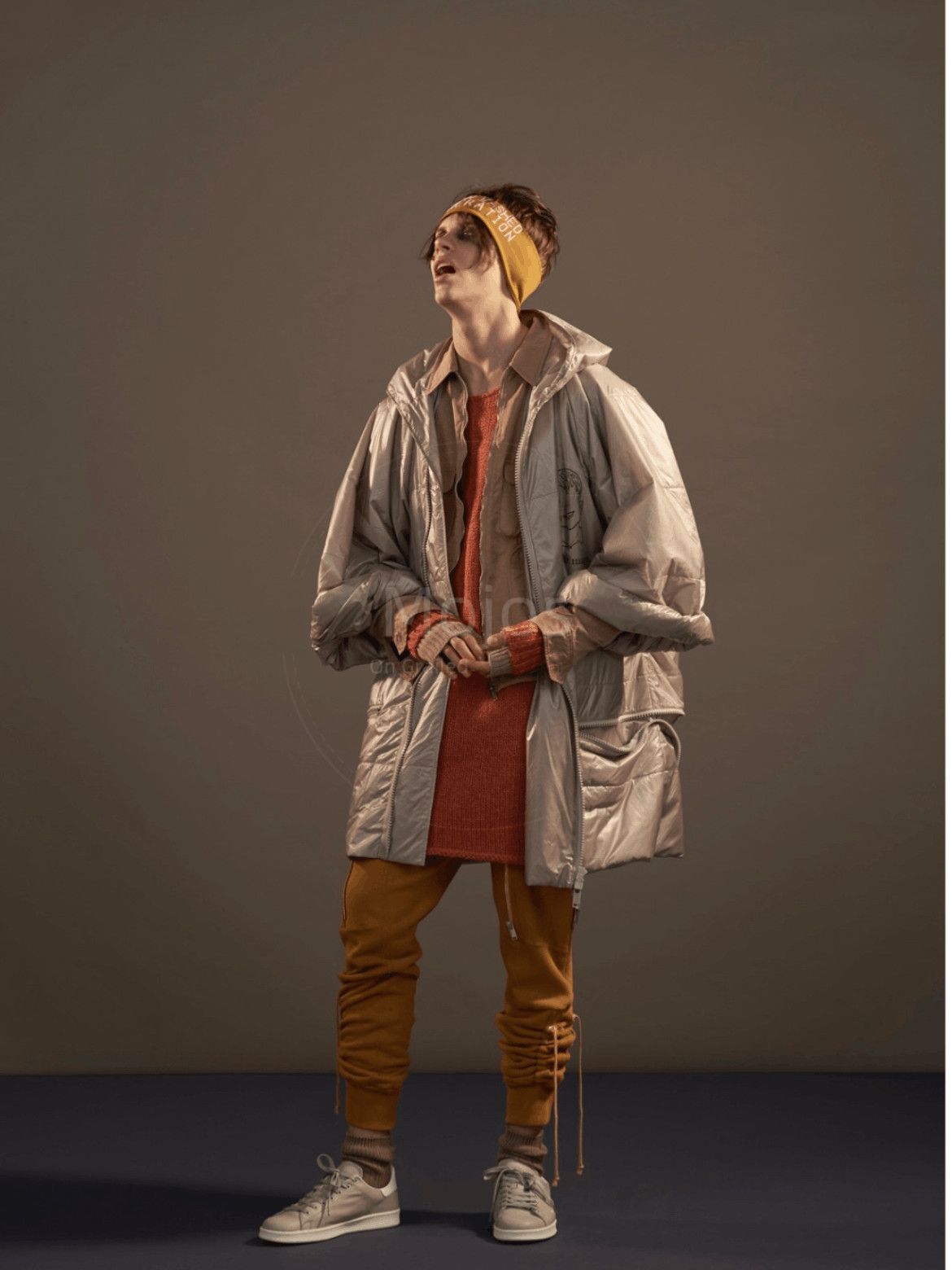 Undercover Sz 2 Undercover Oversized Every one lost their map Coat-250 Size US M / EU 48-50 / 2 - 6 Thumbnail