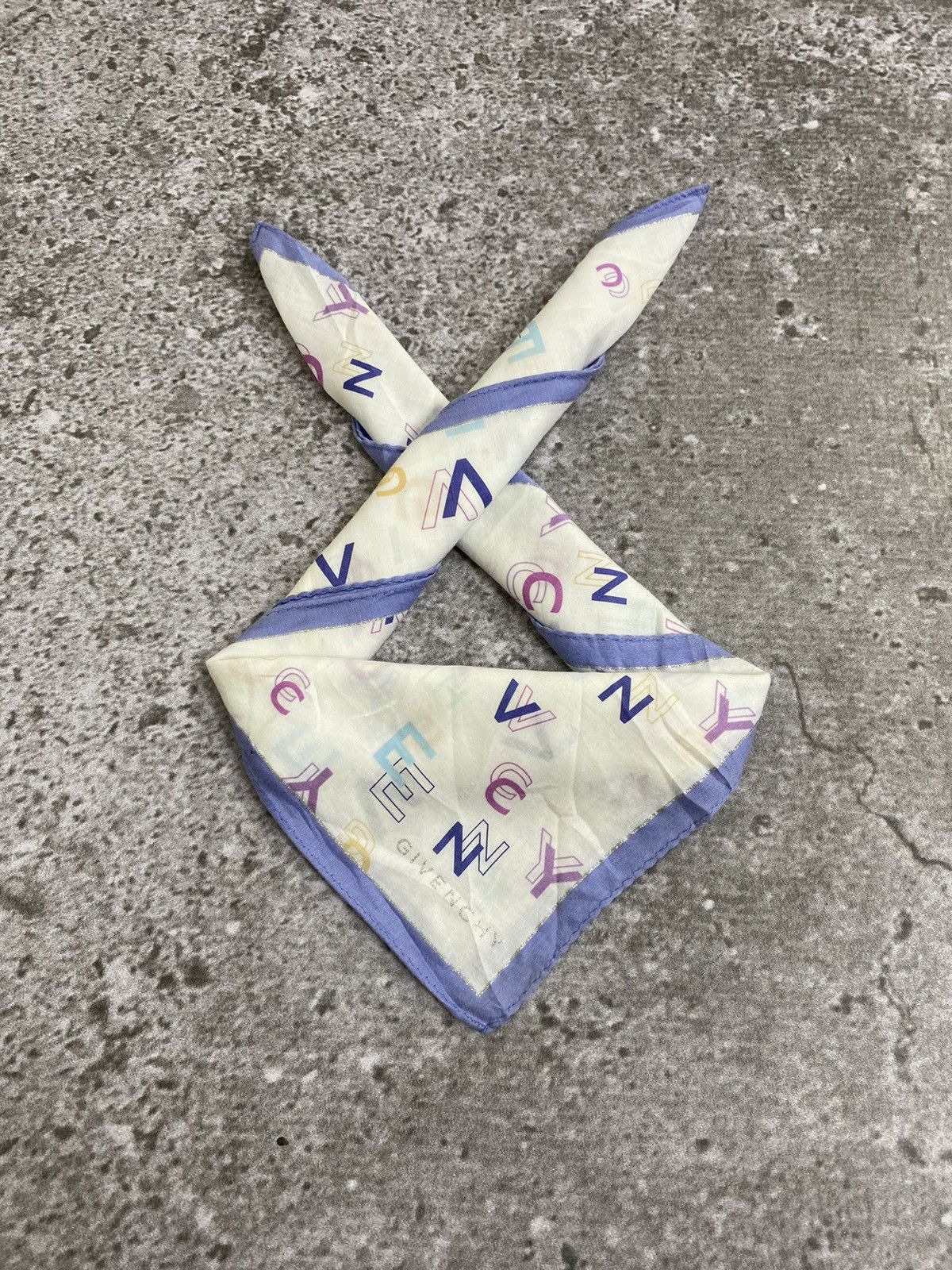 Givenchy Givenchy Handkerchief / Bandana / Neckerchief Size ONE SIZE - 1 Thumbnail