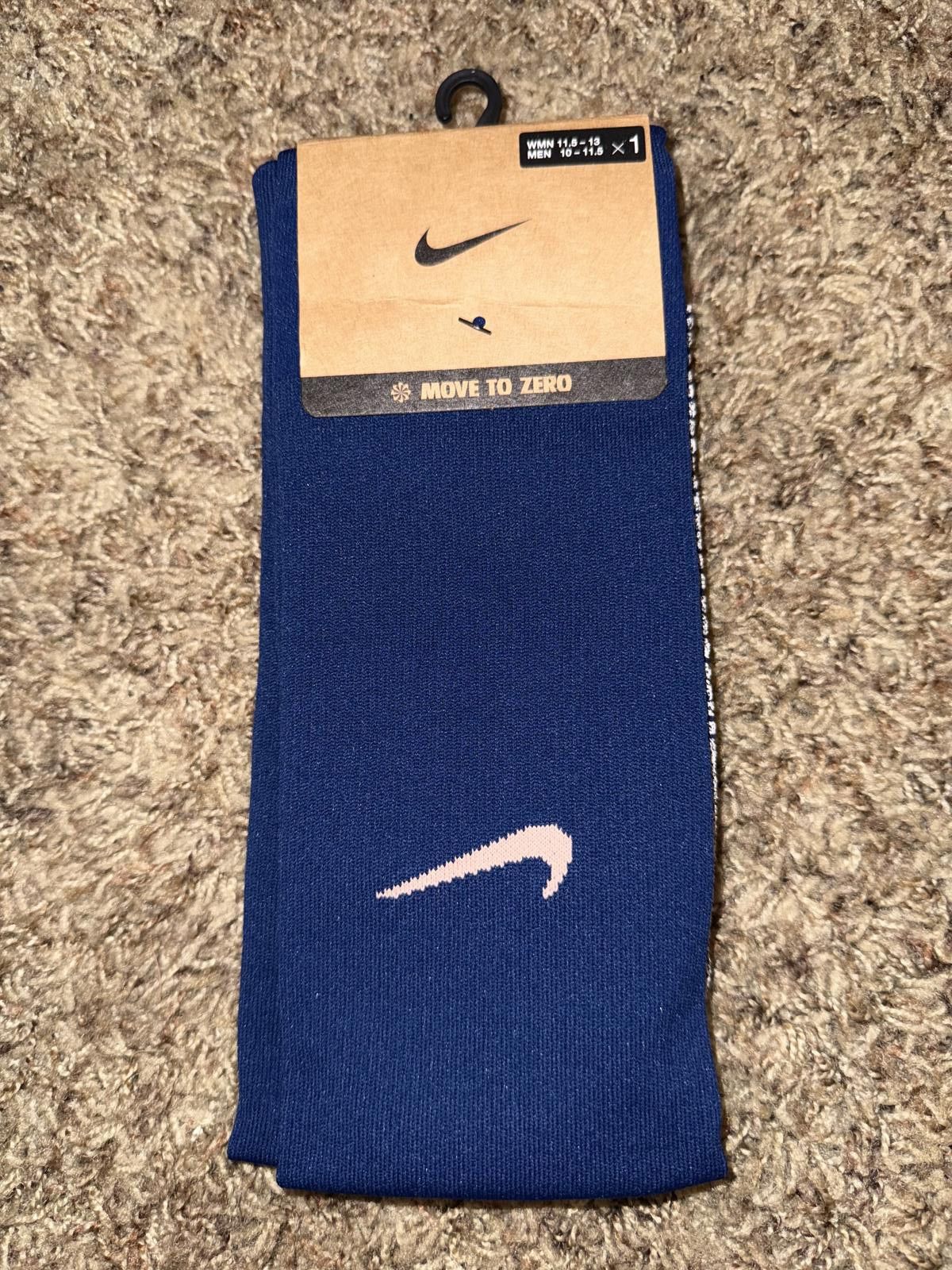Nike Nike Men’s FFF 2025-2026 France Home Vapor Strike Knee-High Socks Sample Size ONE SIZE - 1 Thumbnail