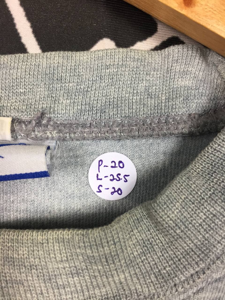 Reebok × Vintage Vtg Reebok Classic UK Flag Embroidered Logo Sweatshirt Size US M / EU 48-50 / 2 - 15 Thumbnail
