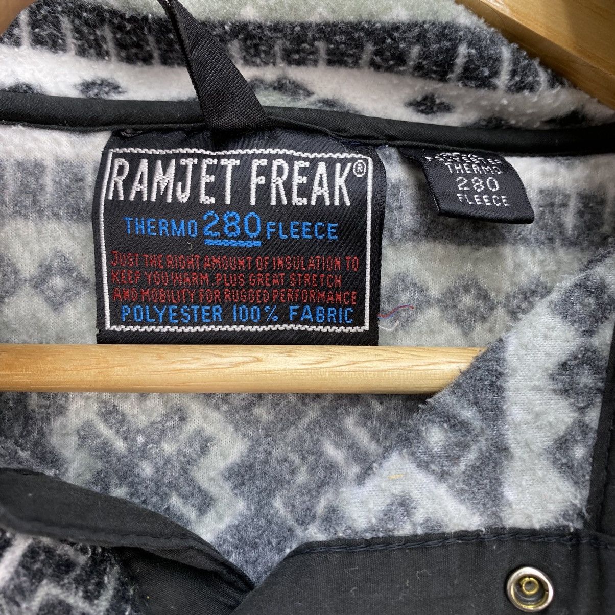 L.L. Bean 🫶Vintage Ramjet Freak Thermo Fleece geometric Aztec pattern Size US M / EU 48-50 / 2 - 8 Thumbnail
