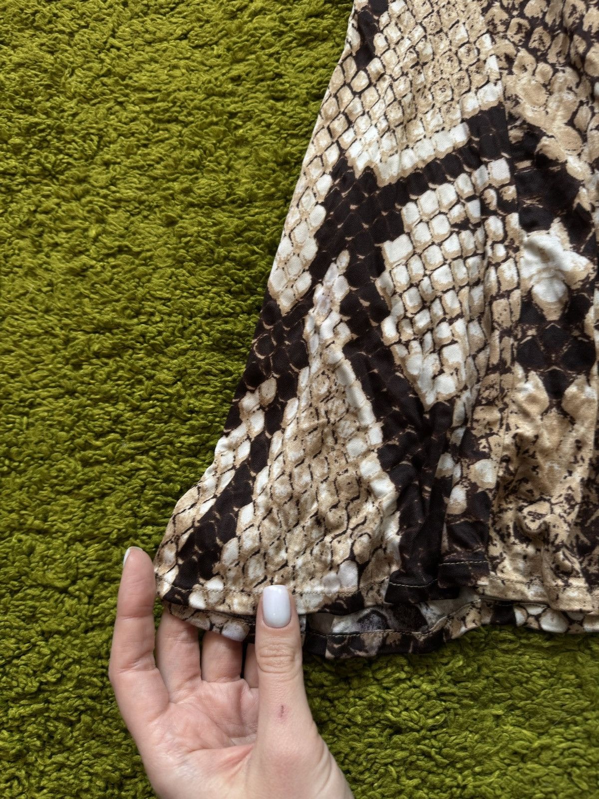 Roberto Cavalli Roberto Cavalli 2000s vintage snakeskin pattern tank top Y2K Size S / US 4 / IT 40 - 2 Thumbnail