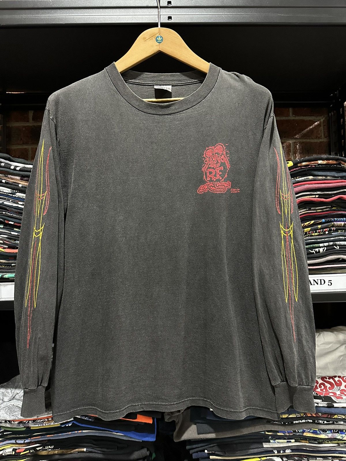 Girl Skateboards Thrashed Vintage 90s Rat Fink Flame Skateboard Faded Tee Size US M / EU 48-50 / 2 - 1 Thumbnail