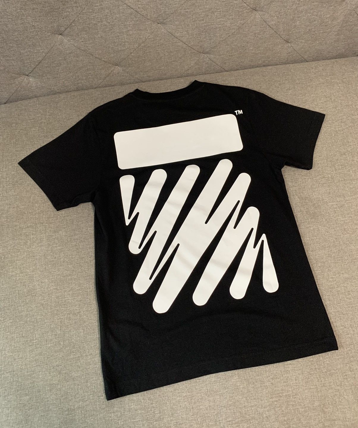 Off White Virgil Abloh Off White Medium Wave Diagonal Black Tee Virgil Abloh Grailed