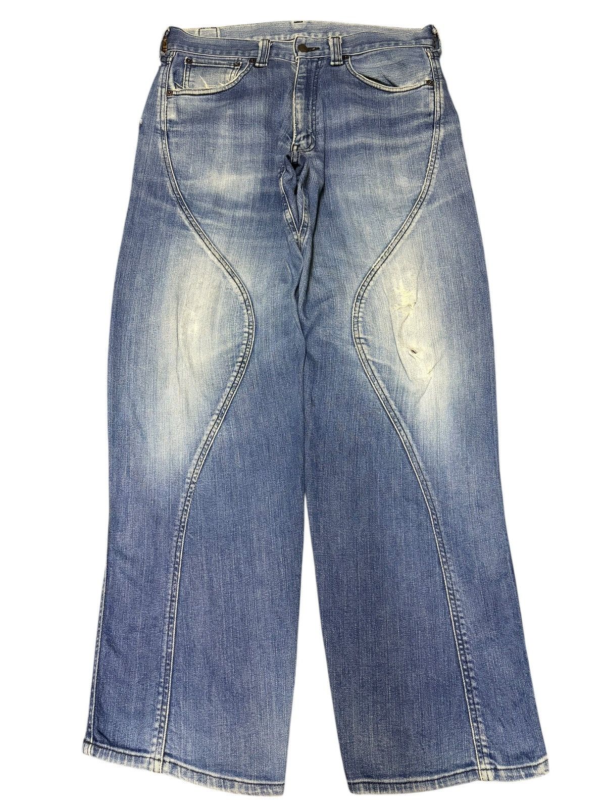 Levi's Vintage 90s Levis Faded Wash Distressed Baggy Jeans Size US 33 - 1 Thumbnail