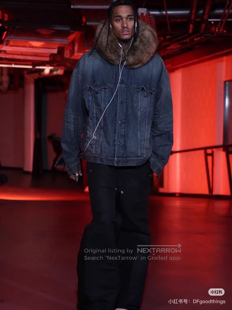 Balenciaga Balenciaga Hooded Big Collar Loose Denim Jacket Size US S / EU 44-46 / 1 - 9 Thumbnail