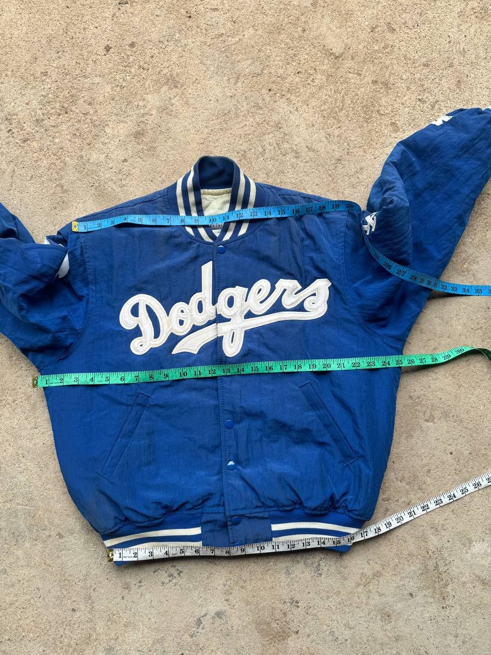 MLB Vintage Dodger starter Jacket Size US M / EU 48-50 / 2 - 8 Thumbnail