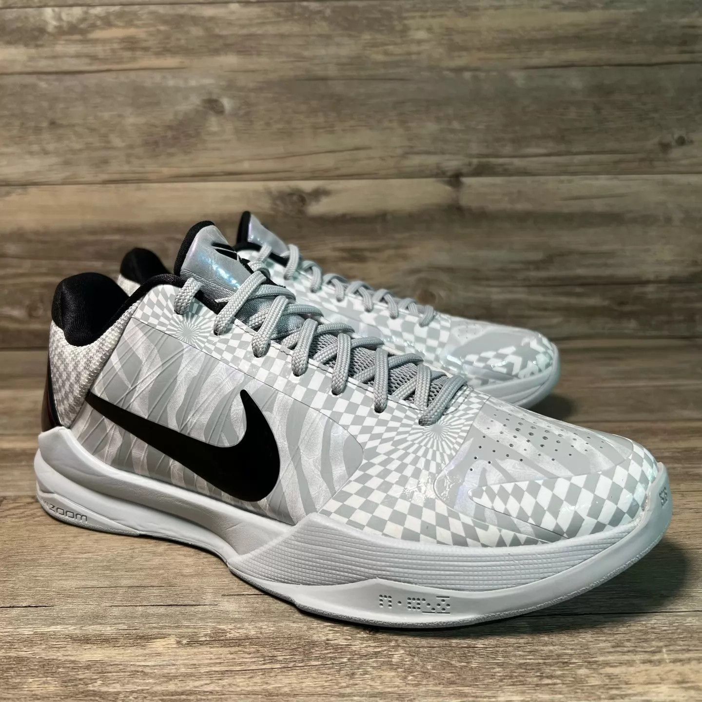 Nike Nike Zoom Kobe 5 Zebra White/Black 44 1/1 OG Box Size US 11 / EU 44 - 2 Thumbnail