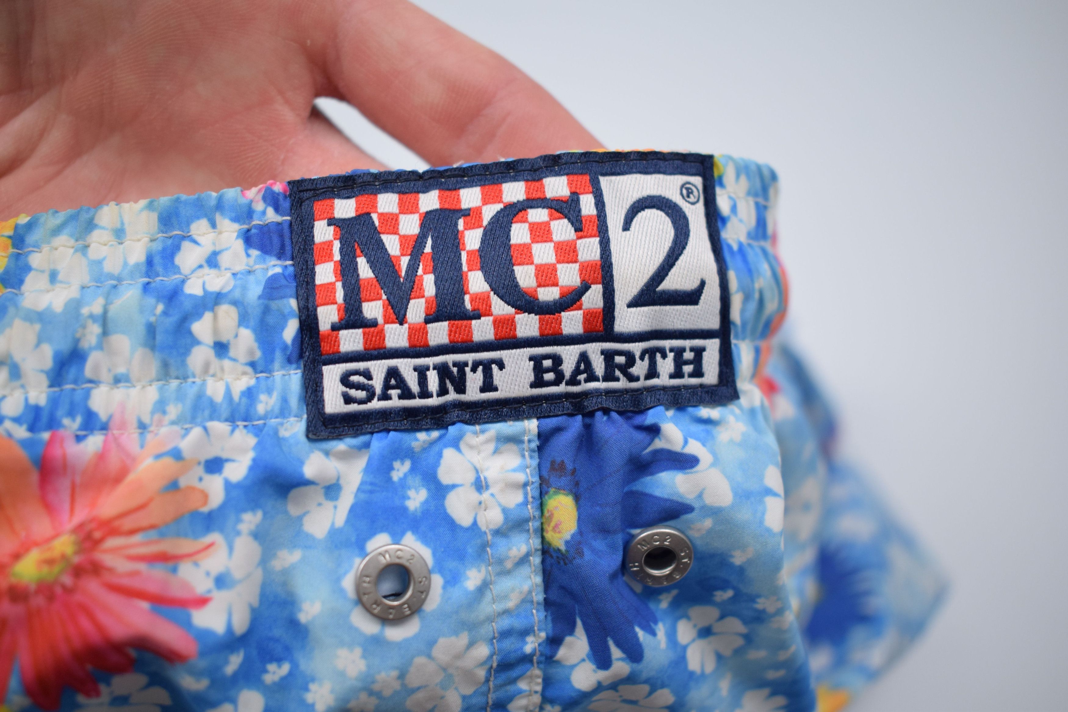 MC2 Saint Barth MC2 Saint Barth 100% Recyled Polyester Floral Shorts Size US 38 / EU 54 - 4 Thumbnail
