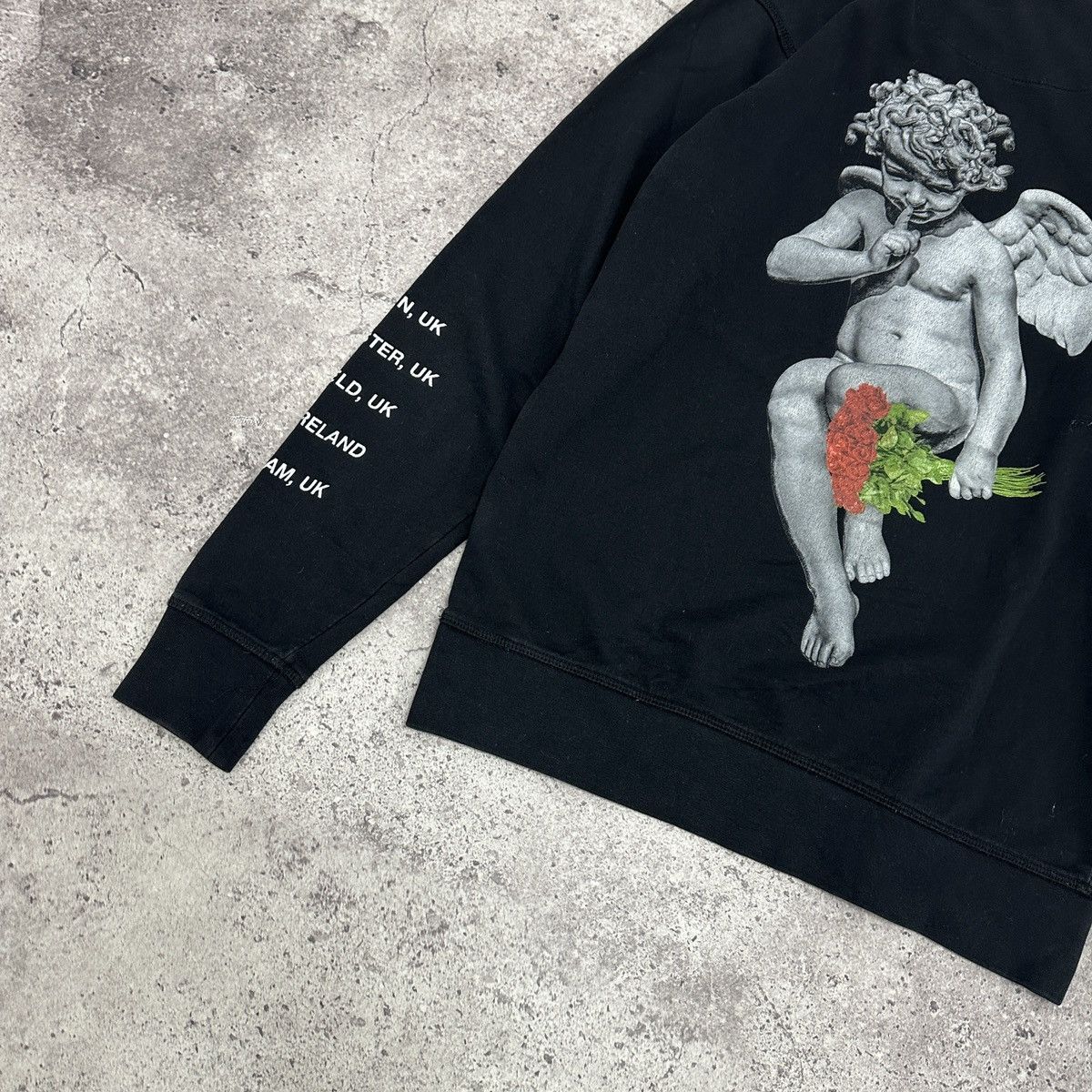 Rap Tees Young Thug Thugger Rap Sweatshirt 2019 UK tour hype y2k og Size US S / EU 44-46 / 1 - 3 Thumbnail