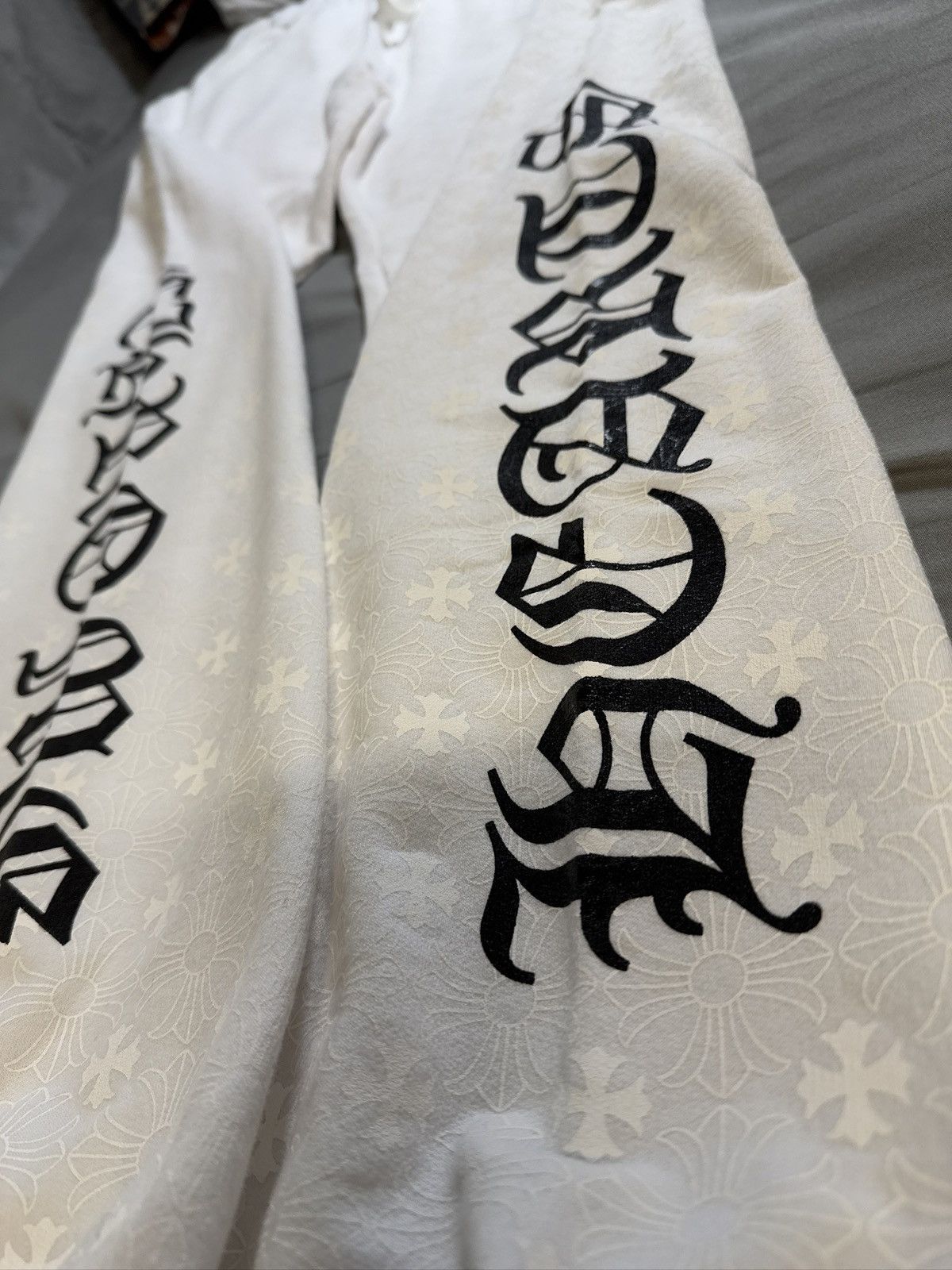 Chrome Hearts Chrome hearts white monogram sweats LARGE Size US 36 / EU 52 - 5 Thumbnail