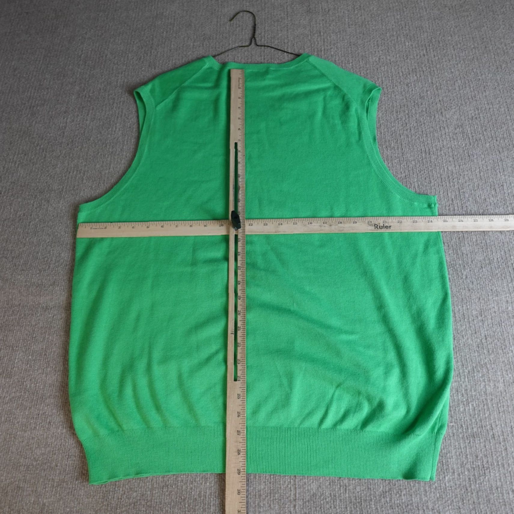 Polo Ralph Lauren Polo Ralph Lauren Sweater Vest XLT Green Solid V-Neck Pima Preppy Sleeveless Knit Men Vest Size US XL / EU 56 / 4 - 3 Thumbnail