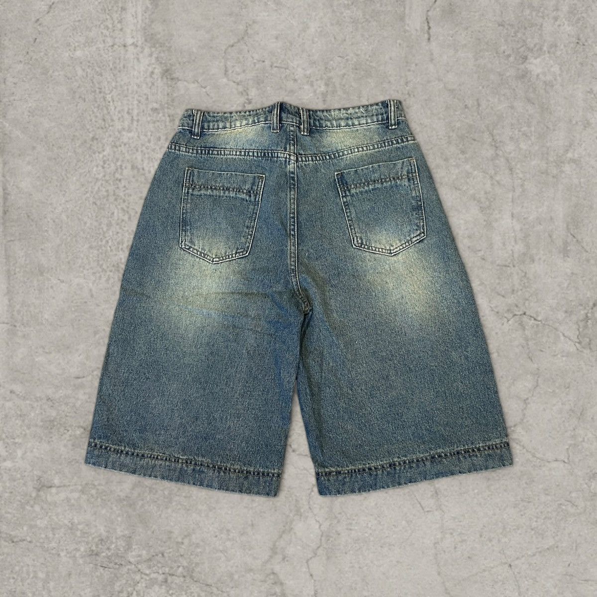 Japanese Brand Wide leg Japanese style jorts shorts in blue. Size S/M Size US 32 / EU 48 - 4 Thumbnail
