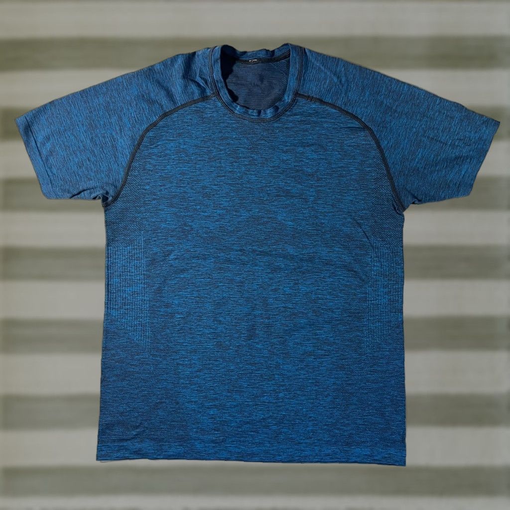 Lululemon VINTAGE Men’s Lululemon Metal Vent Tech T-Shirt Blue M Adult Shirt Mens Size US M / EU 48-50 / 2 - 1 Thumbnail