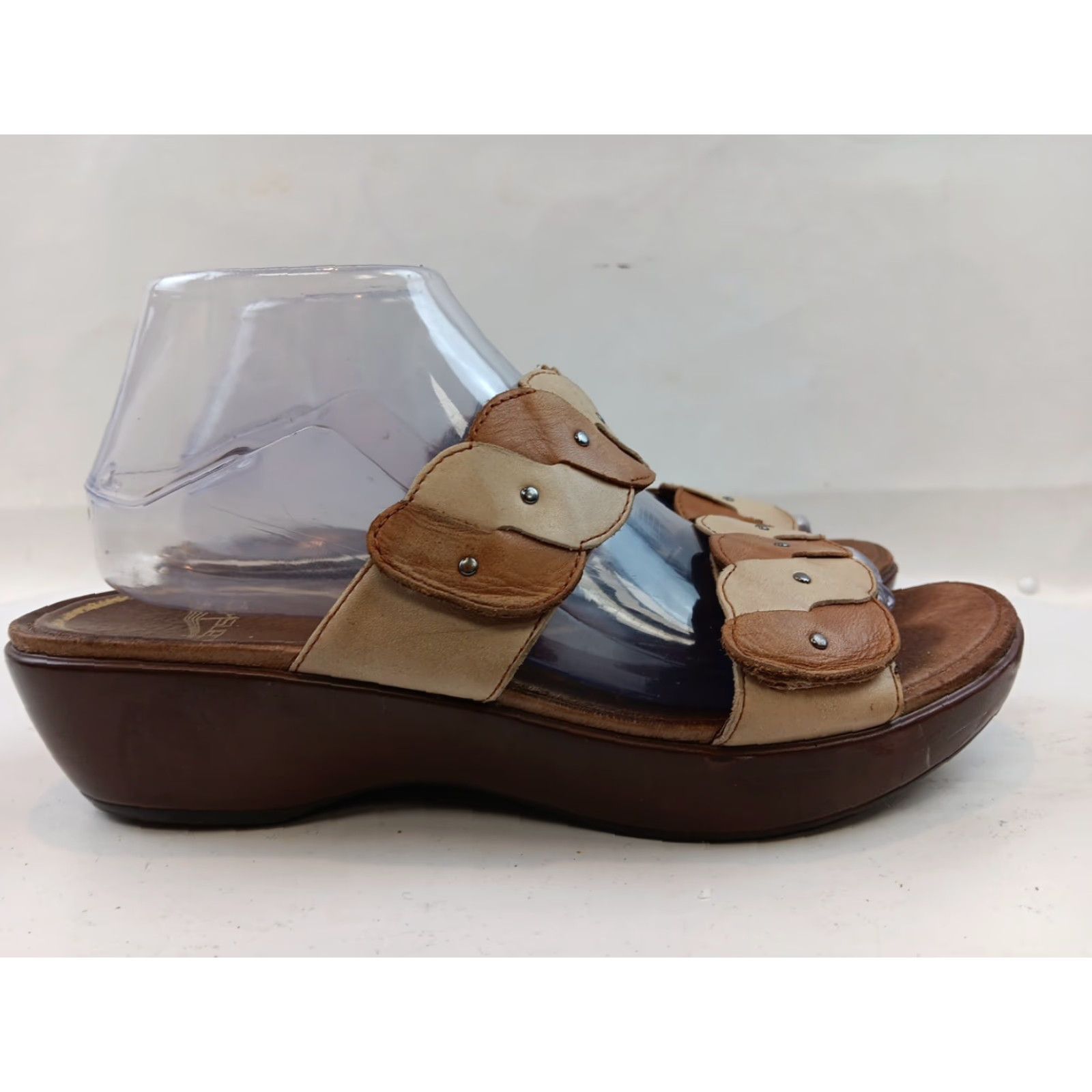 Dansko Dansko Dee Sandals Women’s US 10 EU 40 Brown Double Strappy Slide Studded Wedge Size US 10 / IT 40 - 7 Thumbnail