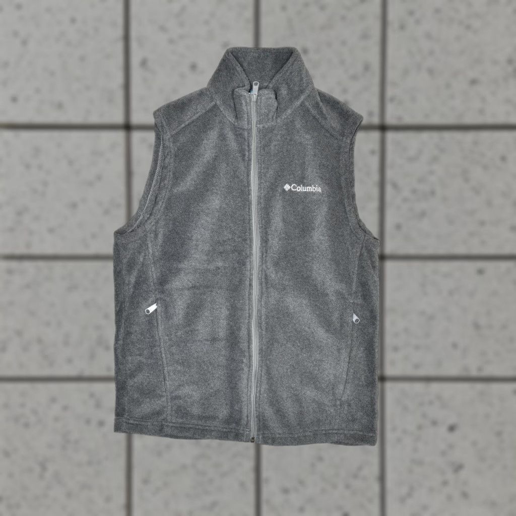 Vintage Columbia Vest Full Zip Basic Gray Solid Polyester Fleece S Mens Size US S / EU 44-46 / 1 - 1 Thumbnail