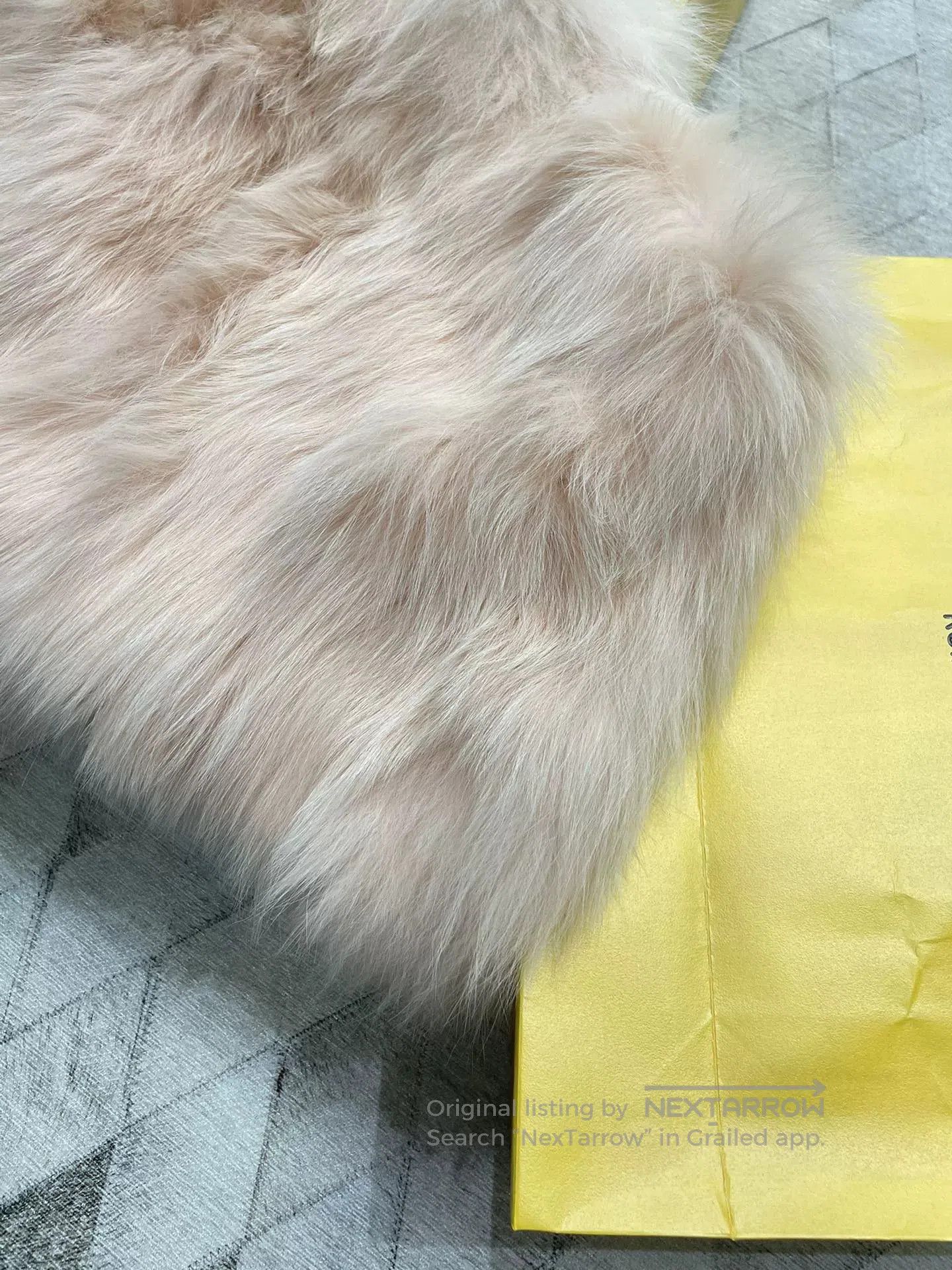 Fendi Fendi Fox Fur Cape Coat. Size S / US 4 / IT 40 - 5 Thumbnail