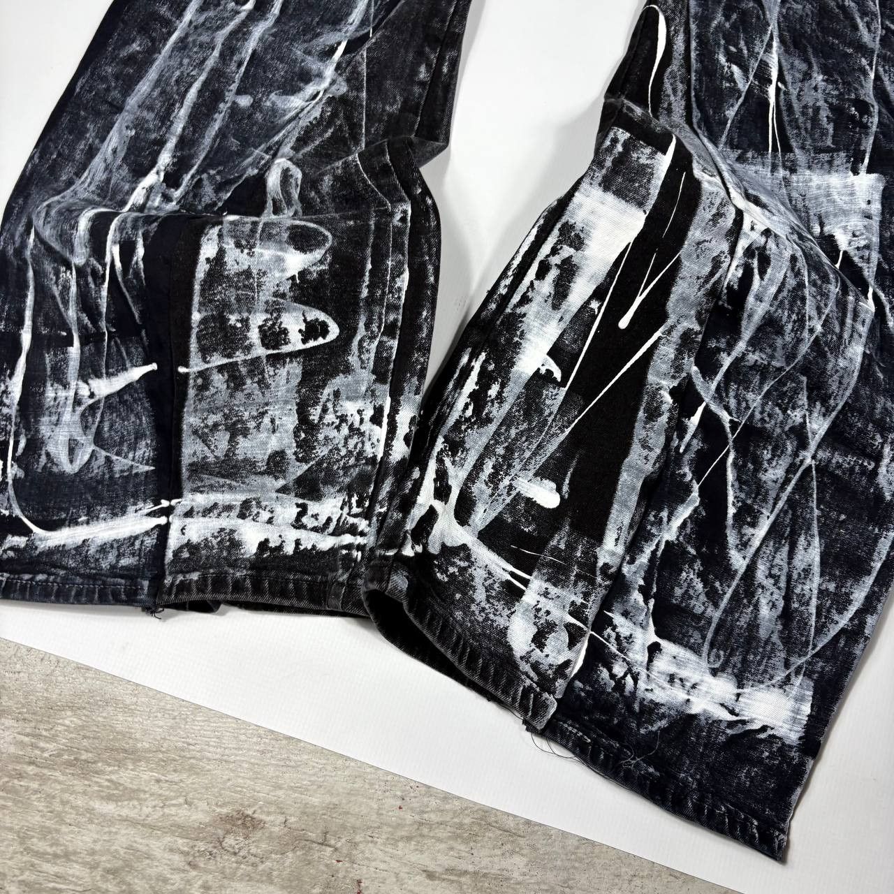 Japanese Brand Custom Black Baggy Distressed Jeans Painted Wide Leg Size US 31 - 3 Thumbnail