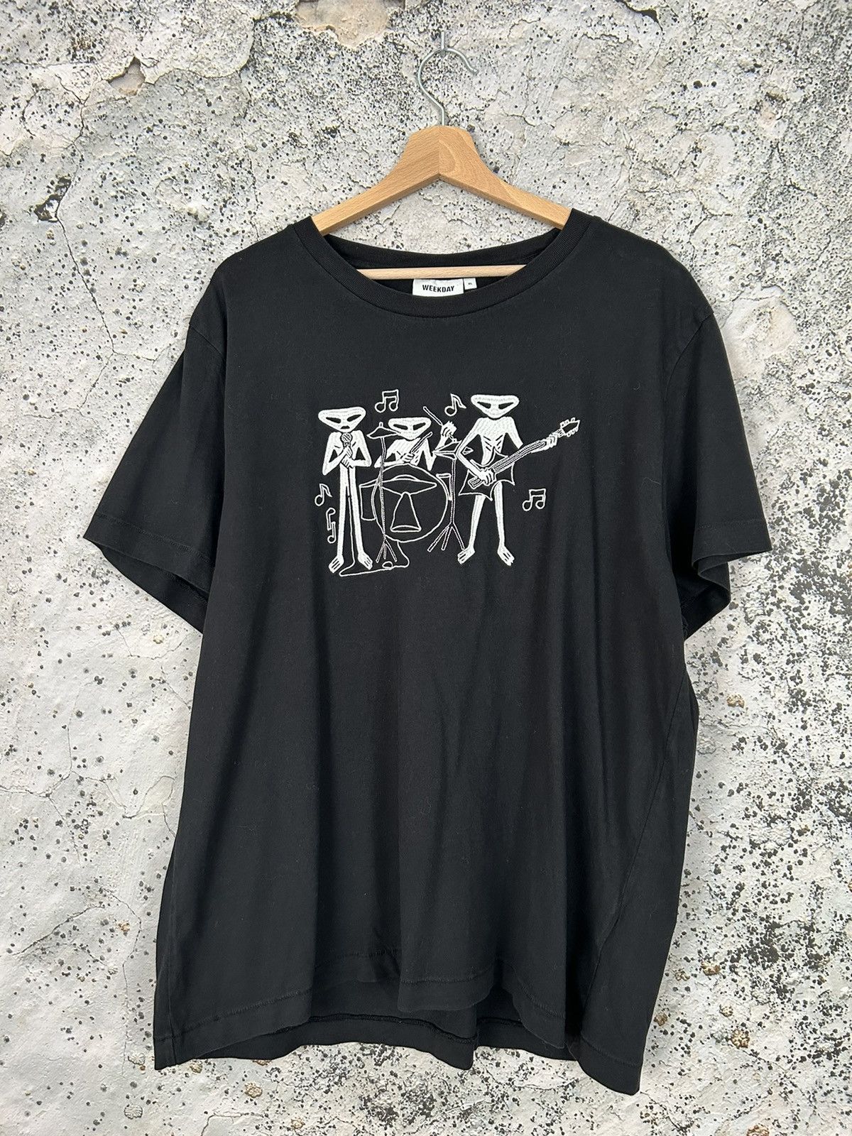 Other Weekday Embroidered Logo Tee Aliens Streetwear Skateboards Size US XL / EU 56 / 4 - 1 Thumbnail