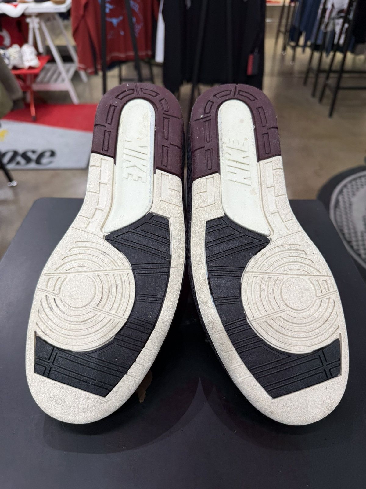 A Ma Maniere × Jordan Brand Air Jordan 2 A Ma Maniere Size 9 (2022) Size US 9 / EU 42 - 9 Thumbnail