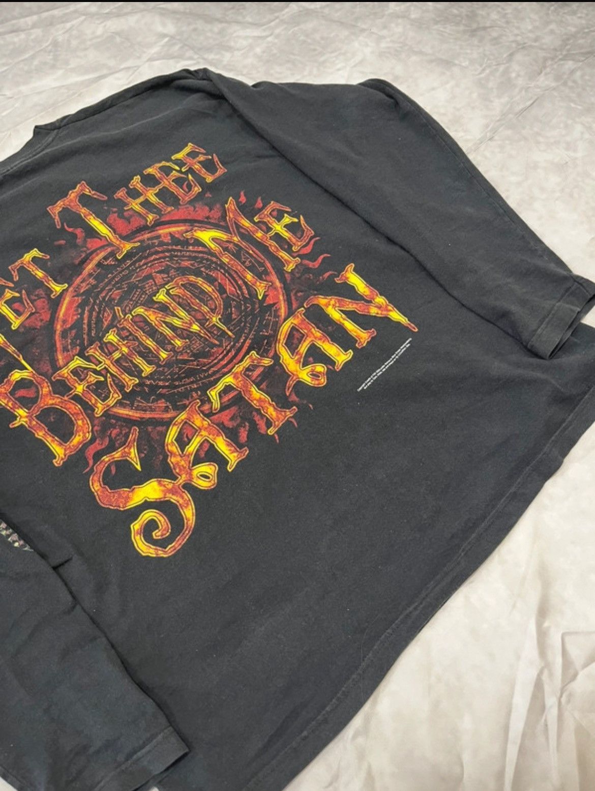 Vintage Vintage 2000 Cradle of Filth Behind Me Satan 90s Band Tshirt Size US XL / EU 56 / 4 - 9 Thumbnail