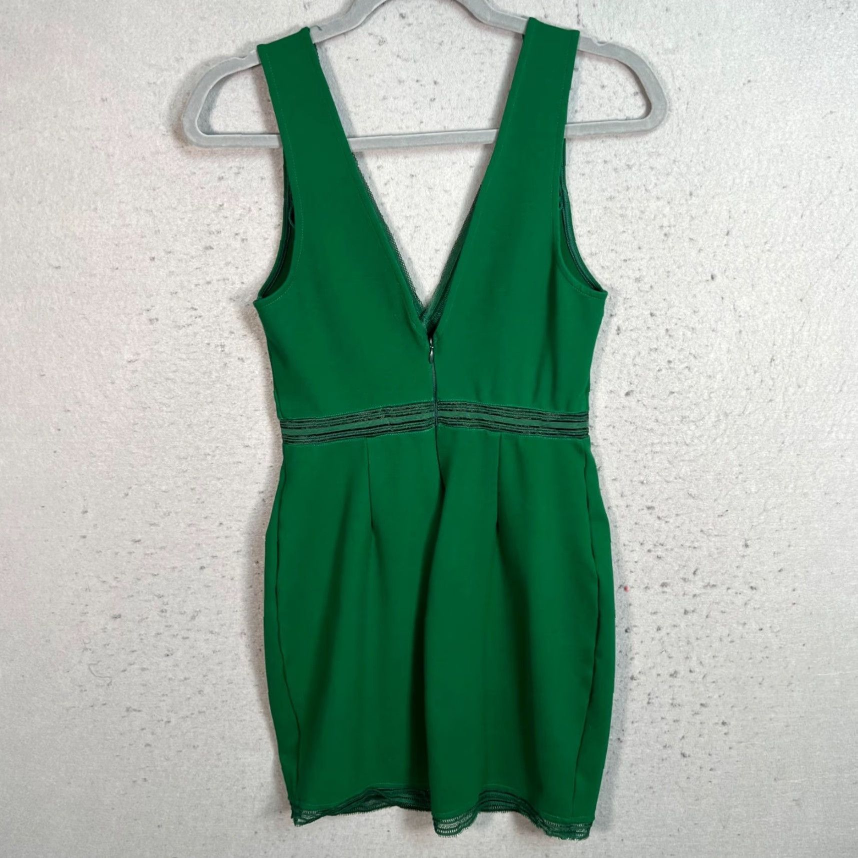 Vintage VINTAGE Lush Green Sleeveless V-Neck Mini Dress Women Small Cotton Blend Size S / US 4 / IT 40 - 2 Thumbnail