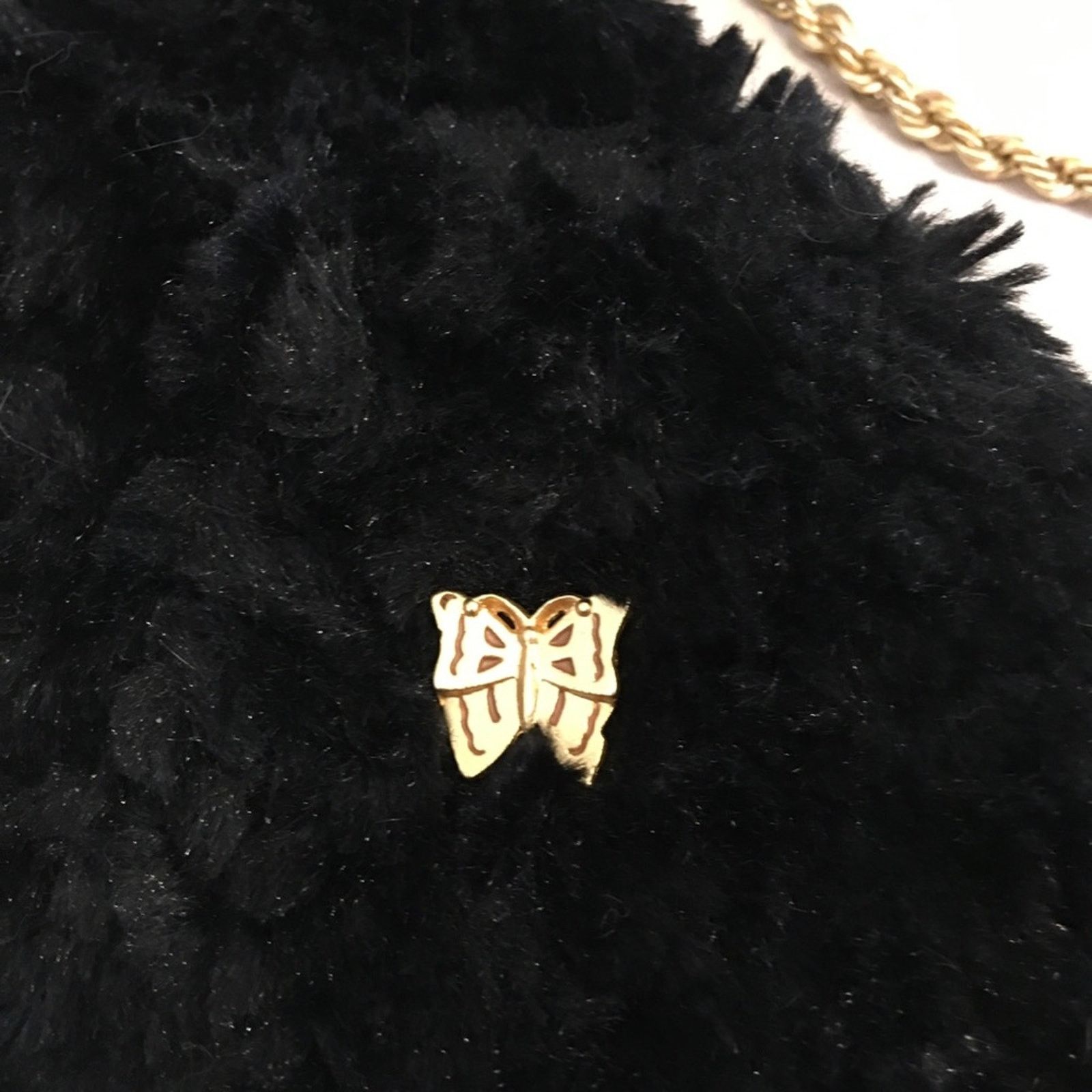 Vintage Vintage matte gold tone butterfly tac lapel pin Size ONE SIZE - 1 Thumbnail