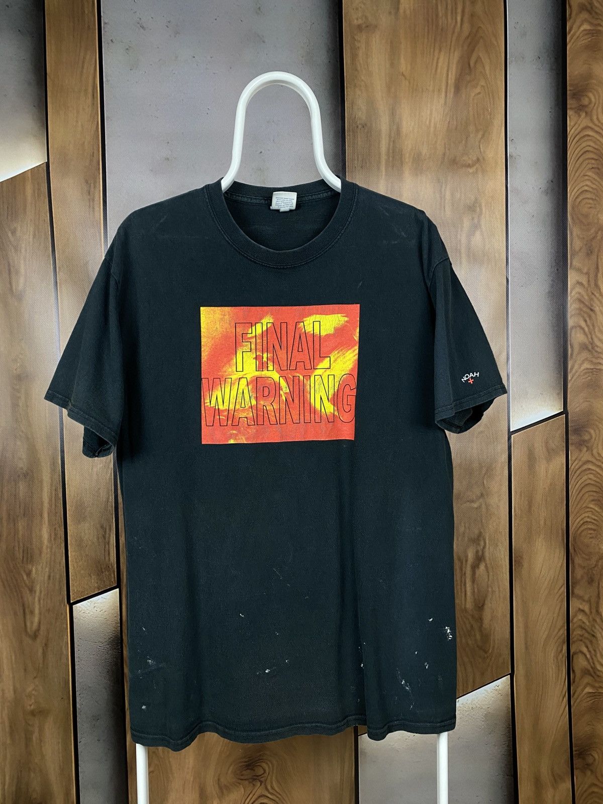 Noah ➕Vintage T-Shirt Noah Final Warning VTG Boxy Logo Tee➕ Size US L / EU 52-54 / 3 - 1 Thumbnail
