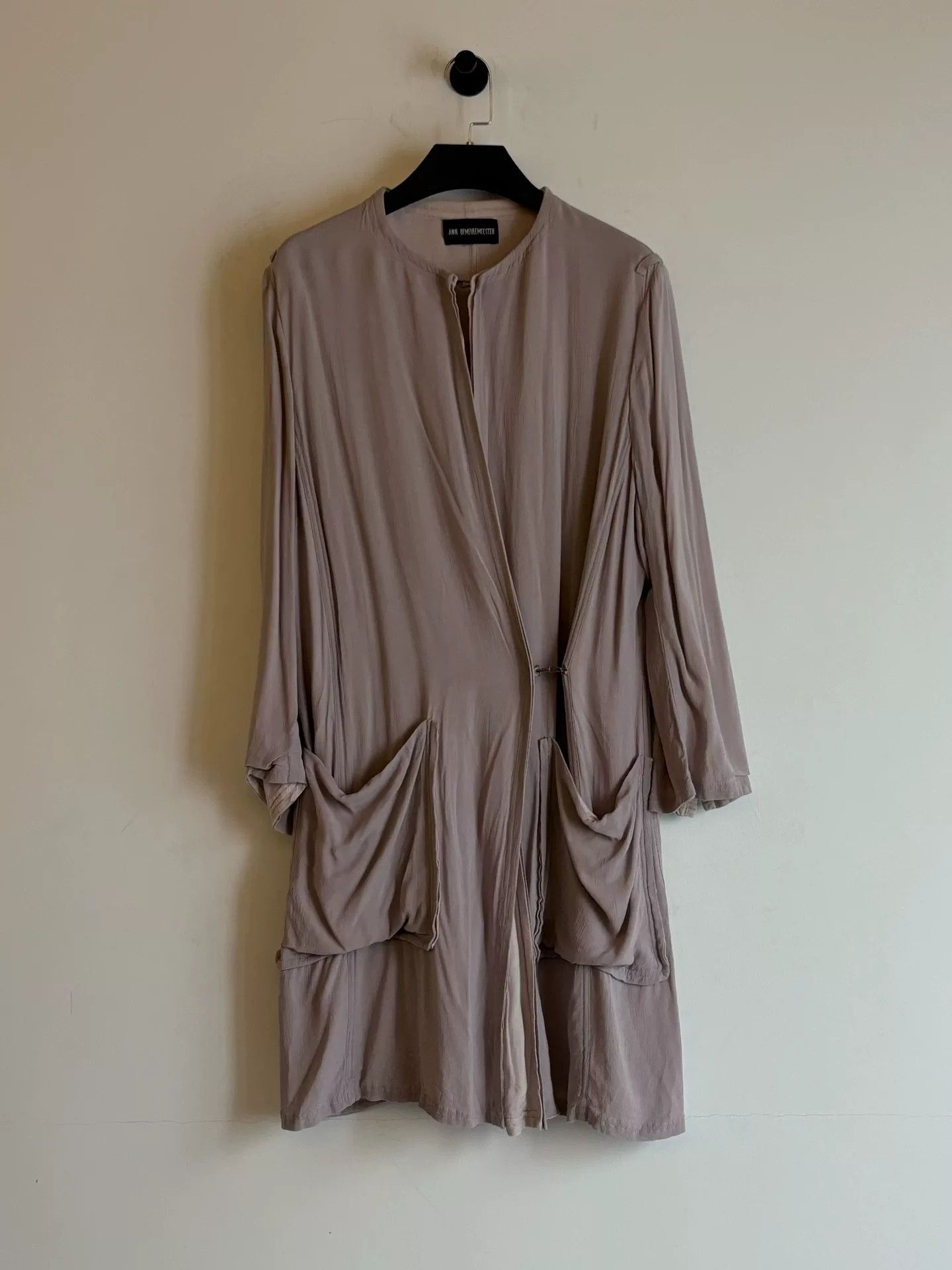 Ann Demeulemeester Ann Demeulemeester Morandi Purple Trench Coat Size M / US 6-8 / IT 42-44 - 1 Thumbnail