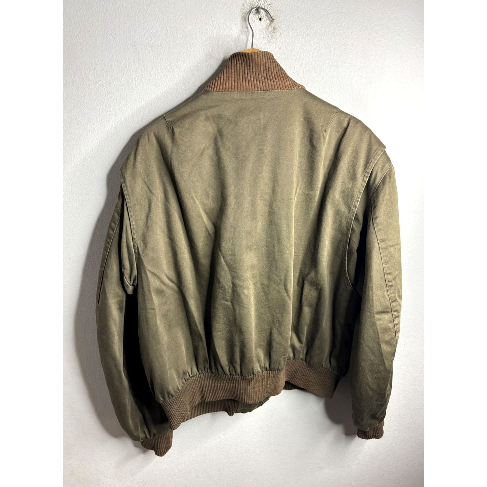 Tommy Hilfiger VINTAGE Tommy Hilfiger Jacket Mens Large Green Cotton Bomber Zip Hong Kong 90s Size US L / EU 52-54 / 3 - 5 Thumbnail