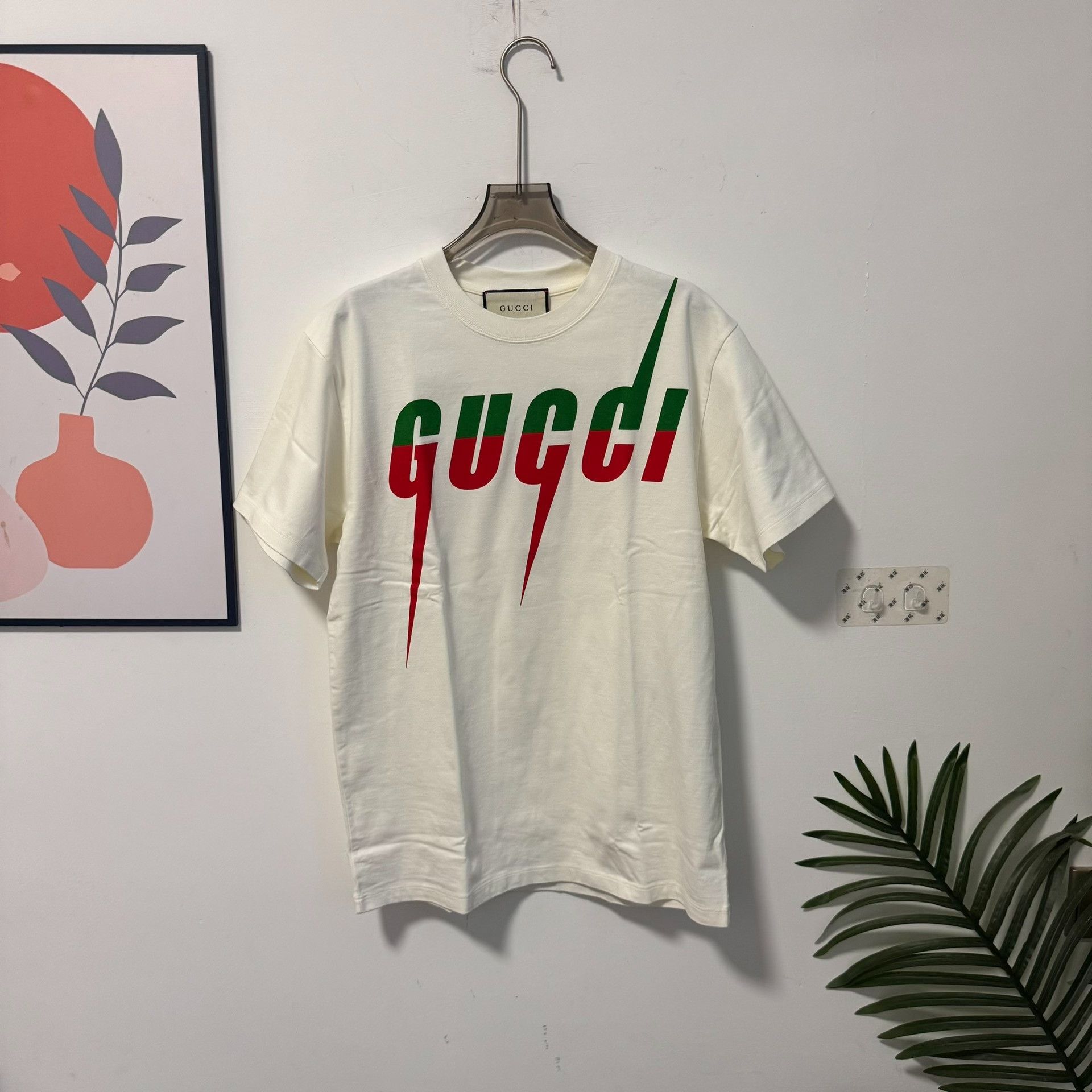 Gucci Gucci Green Red Lightning Logo T-Shirt XS Size US XS / EU 42 / 0 - 1 Thumbnail