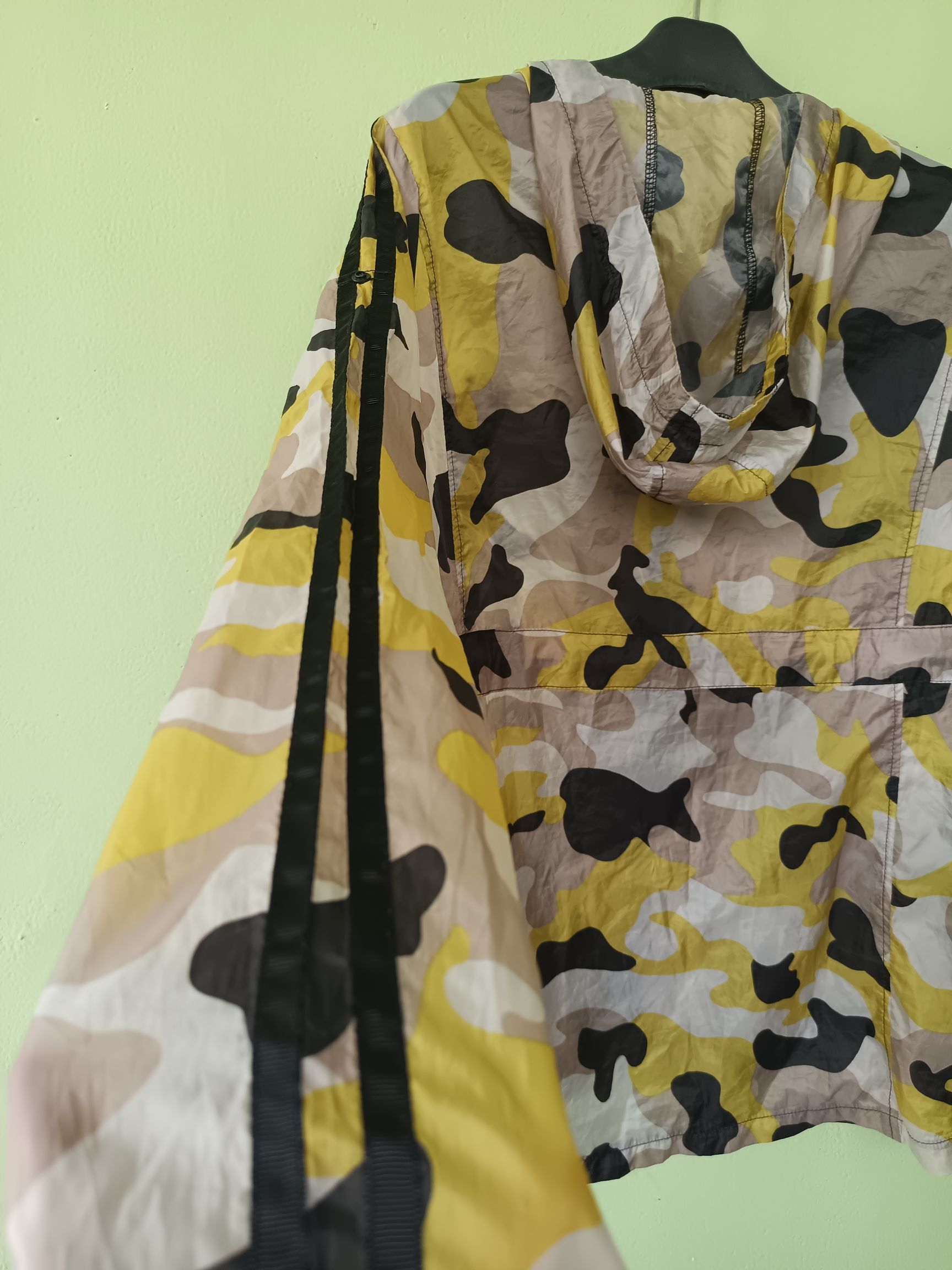 Other Beautiful Multi Camo Light Jacket Size US M / EU 48-50 / 2 - 17 Thumbnail