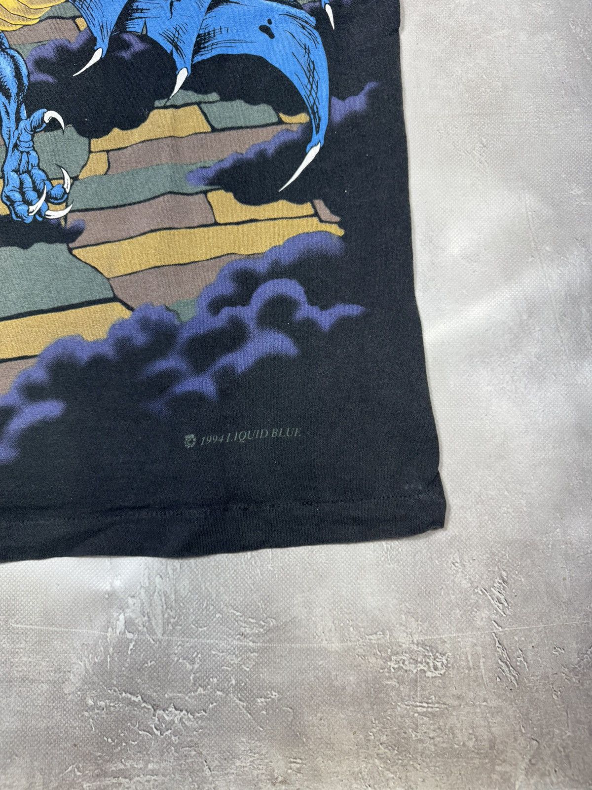 Liquid Blue Vintage Liquid Blue 1994 Fighting Dragon Overprint Tee Size US XL / EU 56 / 4 - 10 Thumbnail