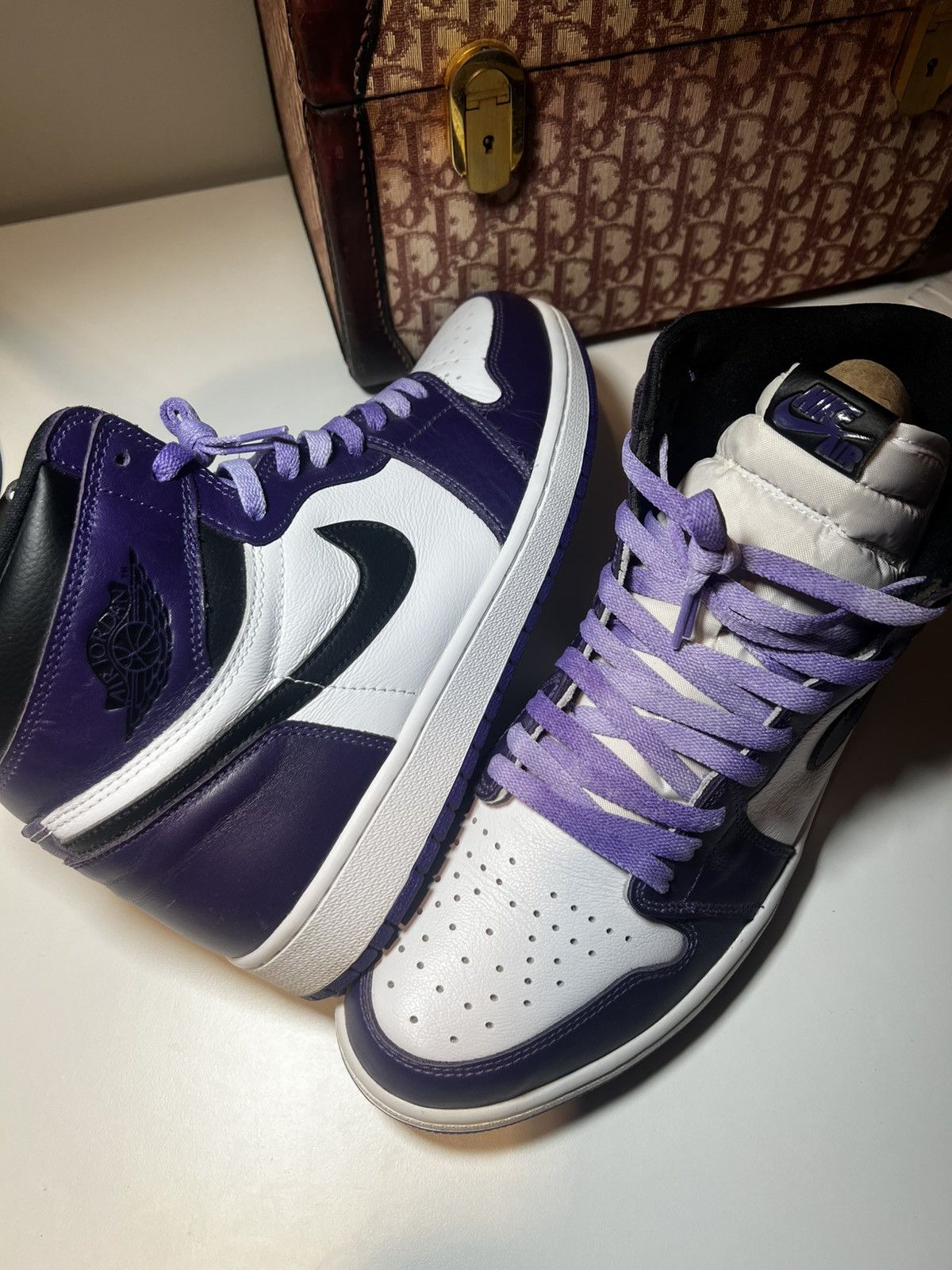 Jordan Brand Jordan 1 High Court Purple White Size US 12 / EU 45 - 1 Thumbnail